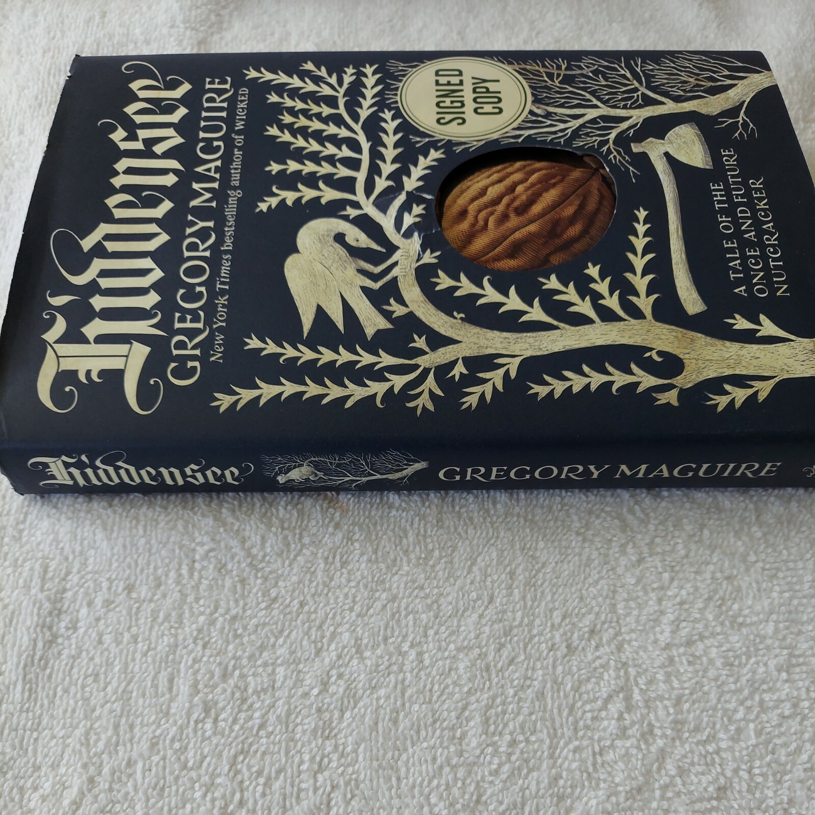 HIDDENSEE GREGORY MAGUIRE HARDCOVER 1ST ED/1ST Print Signed Copy