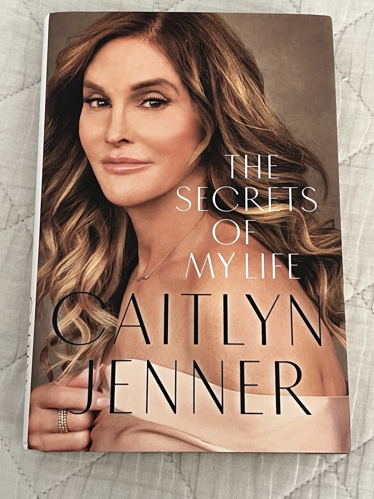 Caitlyn Jenner Signed Autographed “The Secrets Of My Life” Book Beckett COA