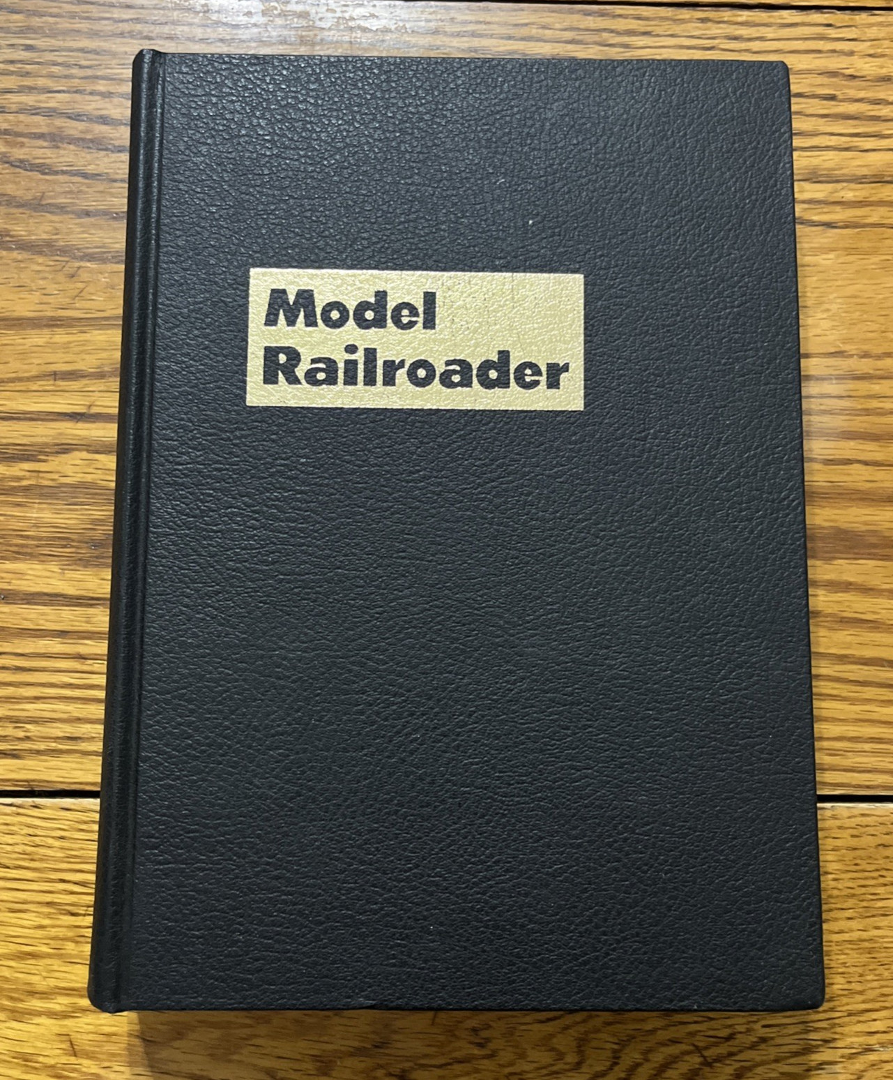 Model Railroader Bound Vol. 42 Complete Year 1975 *NICE!!