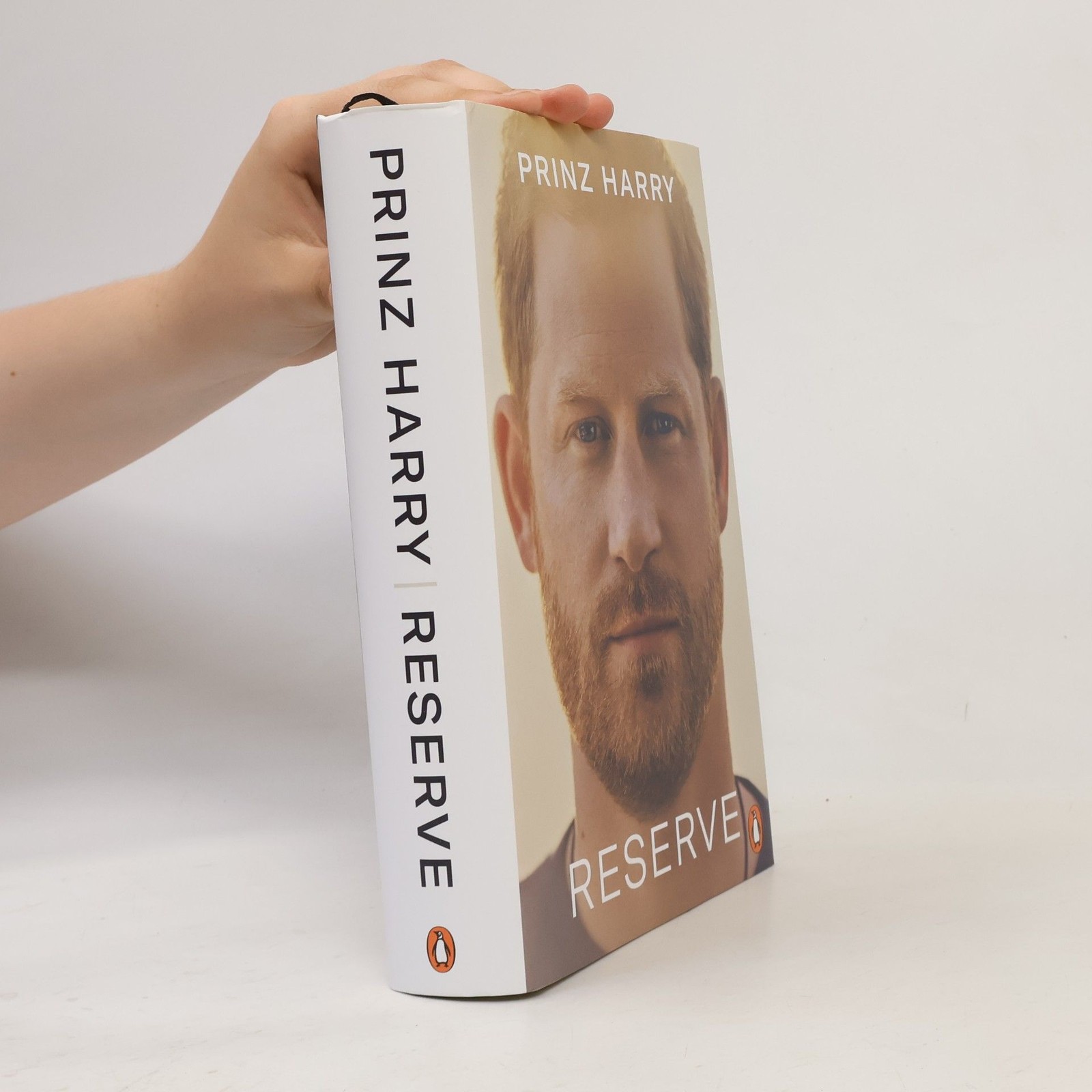Reserve: Deutsche Ausgabe von »Spare« – Der SPIEGEL-Bestseller Nr. 1!  |  Henry
