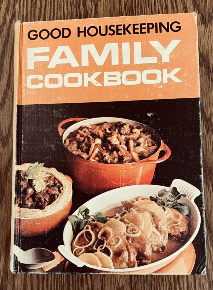 Good Housekeeping Family Cookbook, 1972, National Magazine, HC 896 pages