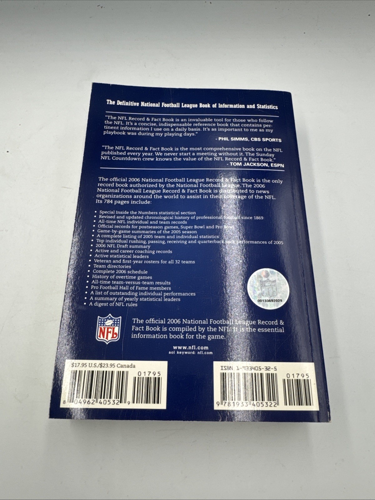 2006 NFL Record Fact Book (Official NFL Record Fact Book) – VERY GOOD