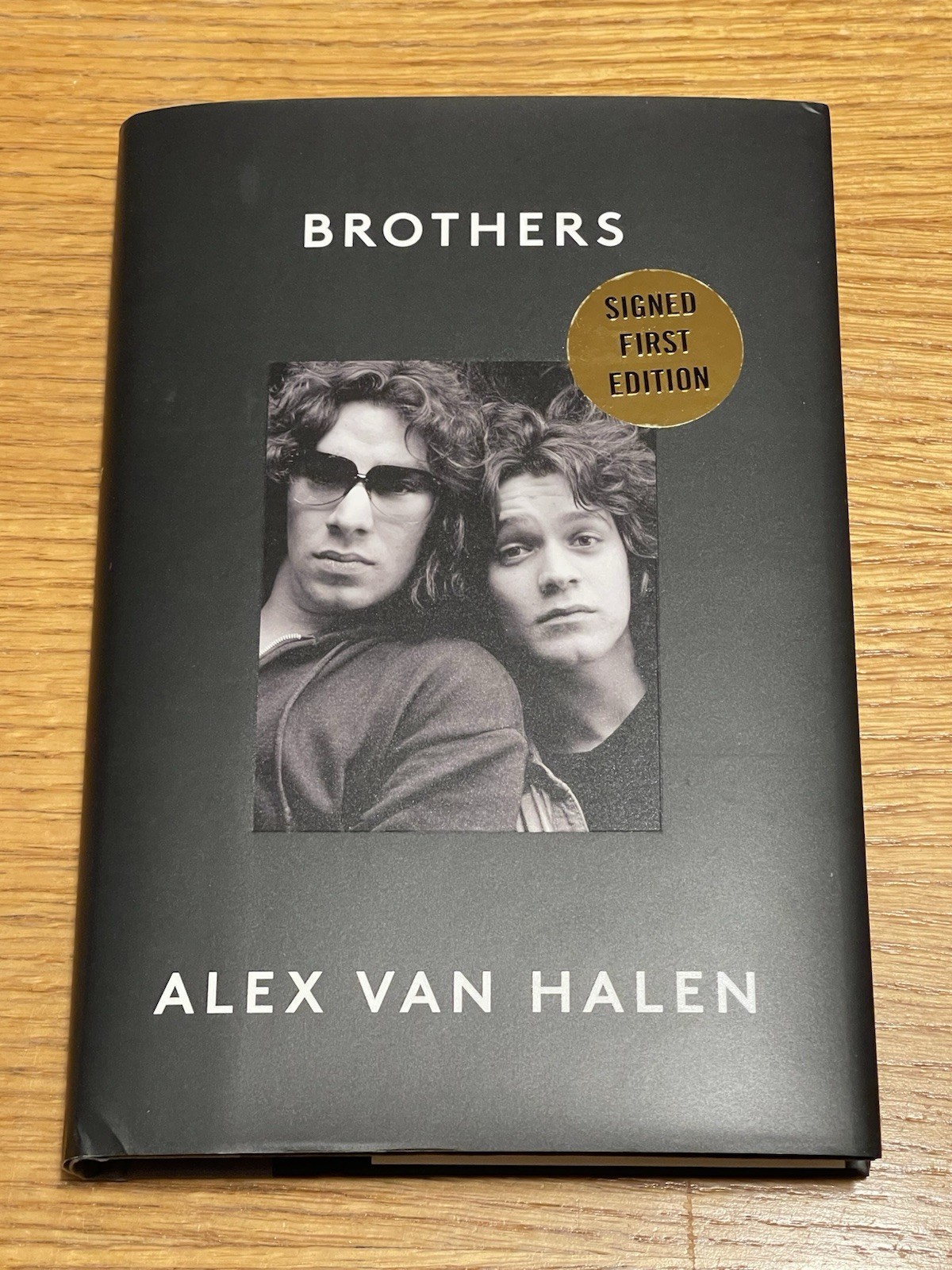TWO SIGNATURE PAGES! SIGNED TWICE Brothers Book Alex Van Halen 1st Edition