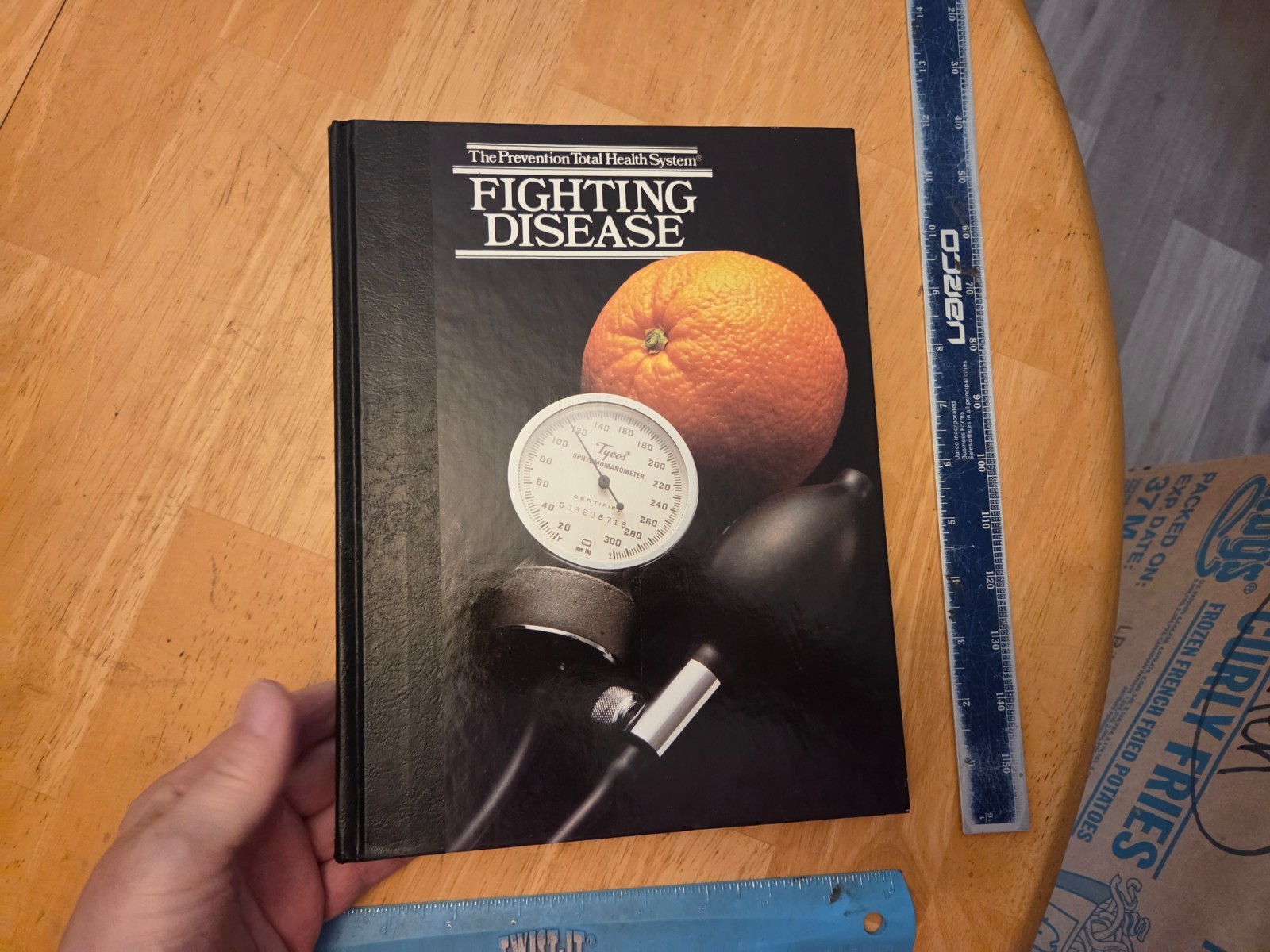 Prevention Total Health System Ser.: Everyday Health Hints (1985, Hardcover)