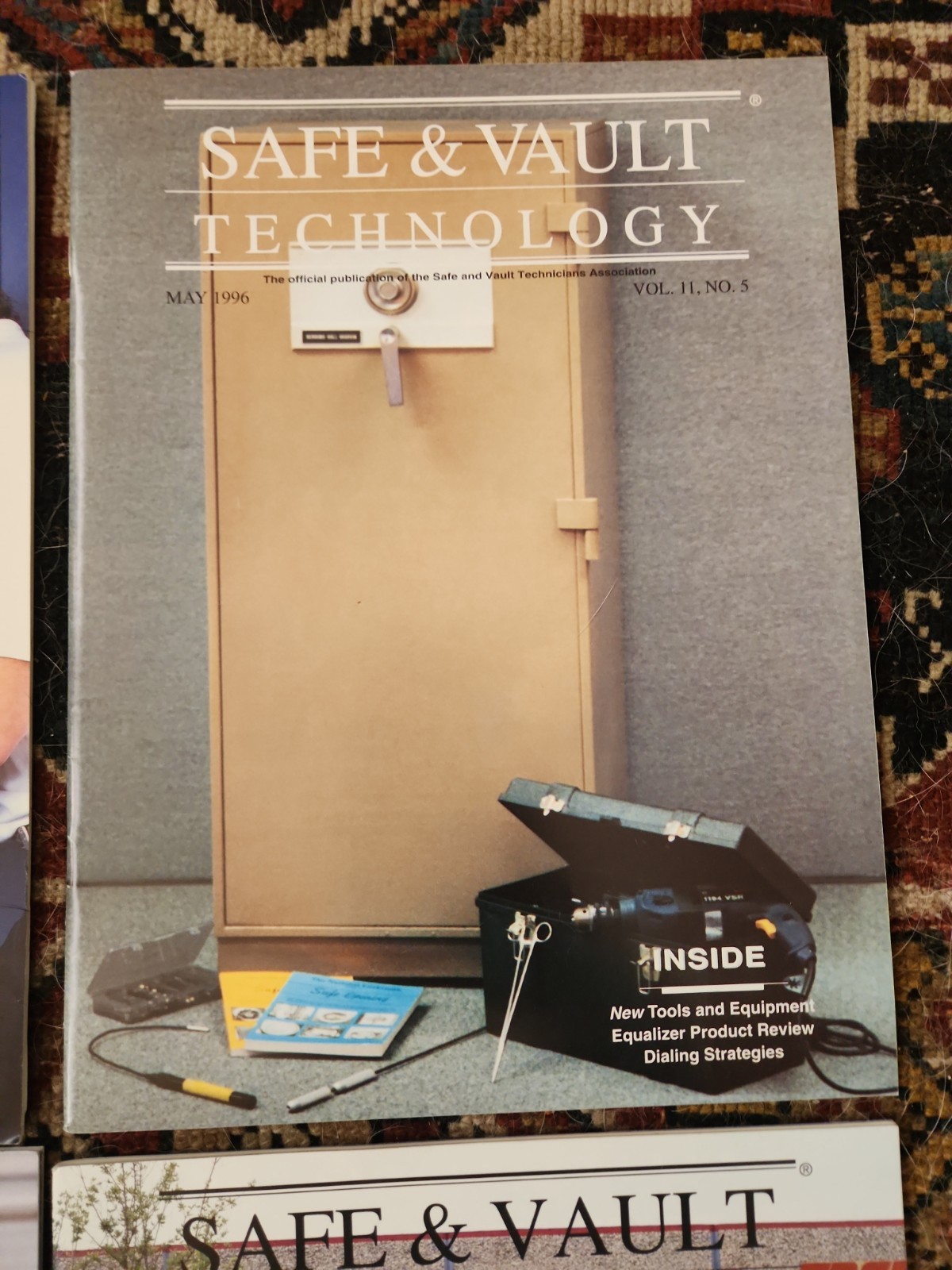 Locksmith – Safe & Vault Technology Magazines (4) Issues from 1996 EXC