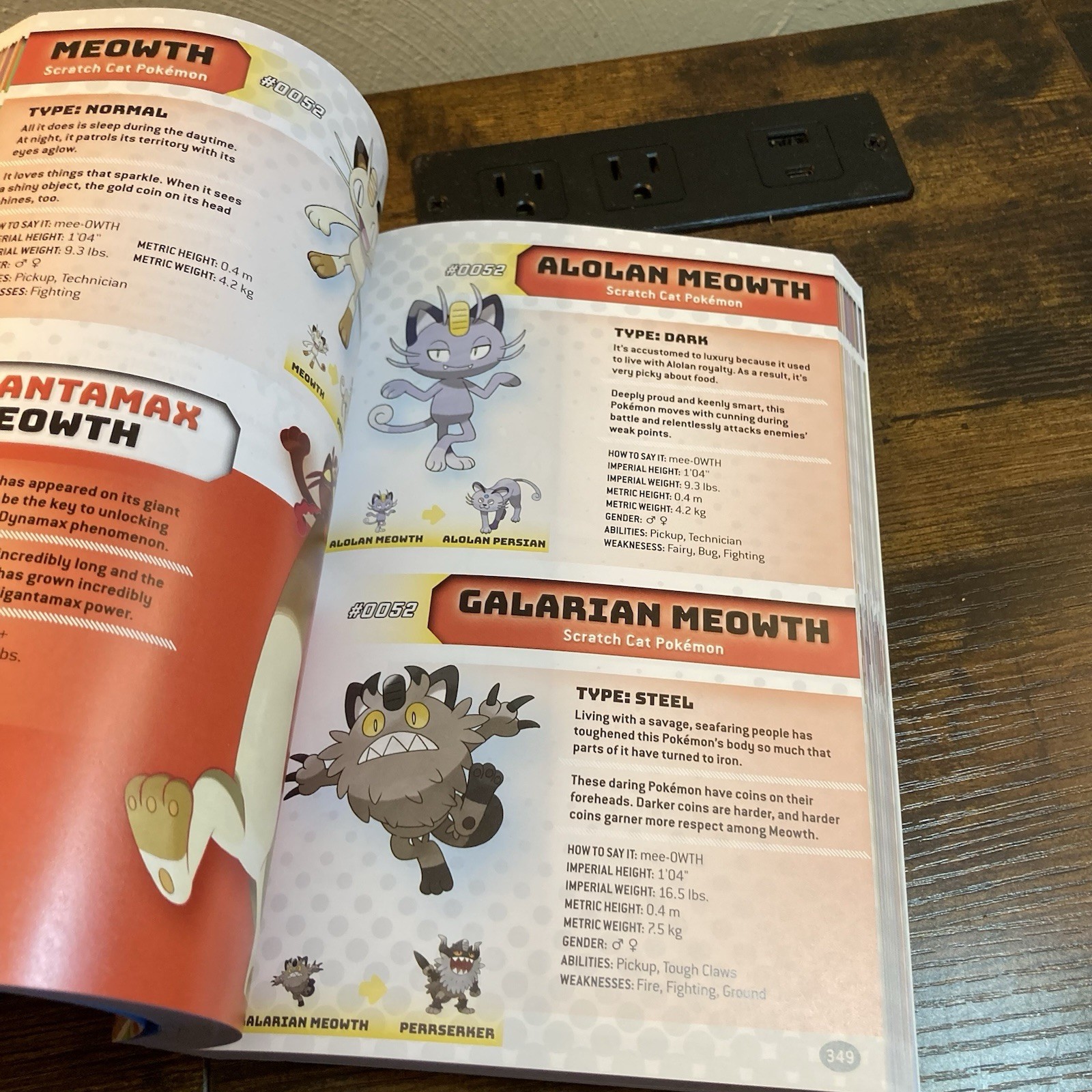 Pokemon Super Duper Extra Deluxe Essential Handbook Stats on 1,000 + Characters