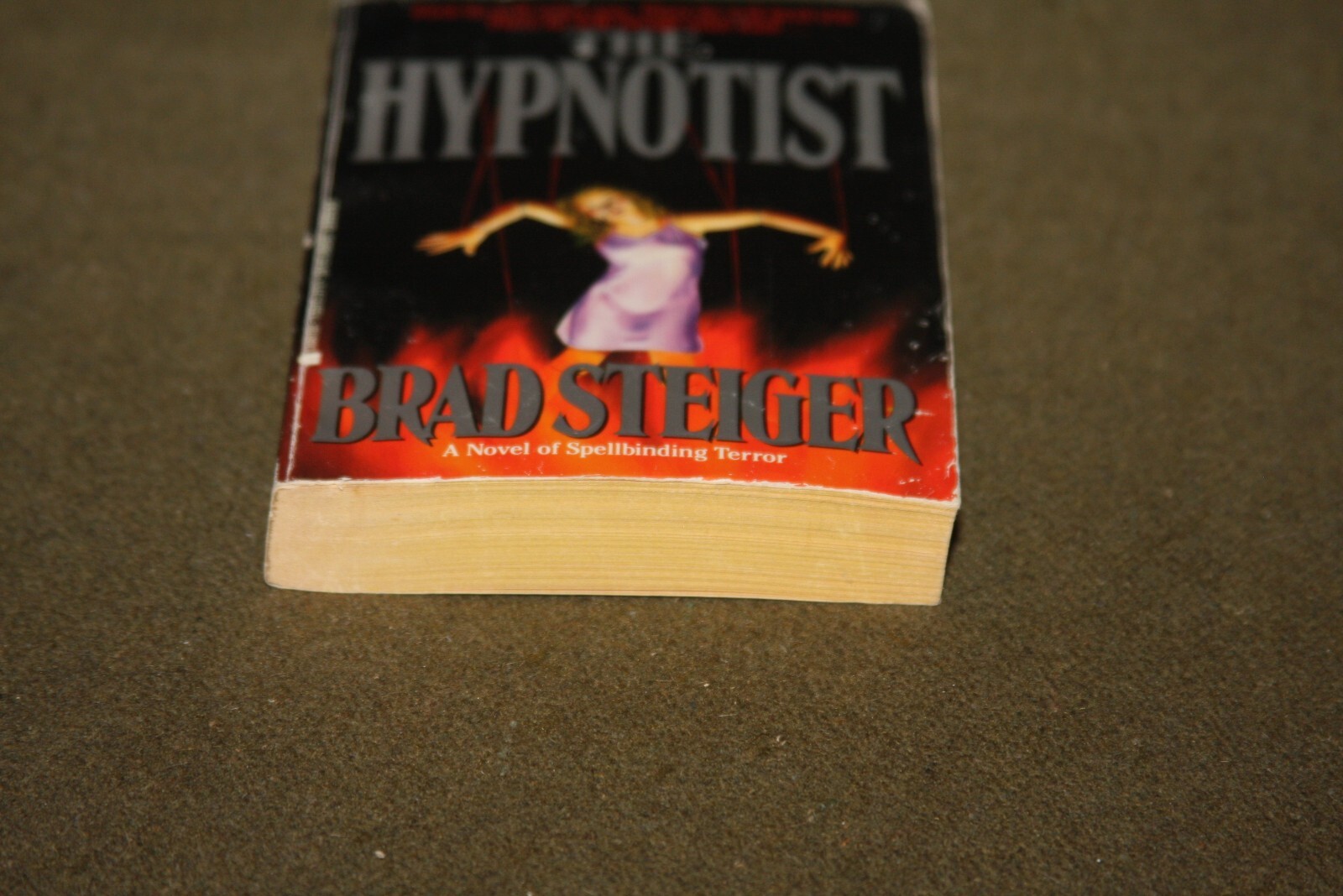 The Hypnotist by Brad Steiger 1989 PB 1st Print Charter Horror
