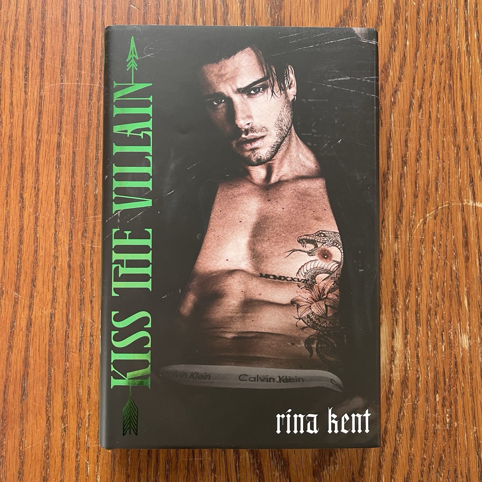 Baddies Book Box Kiss The Villain Rina Kent