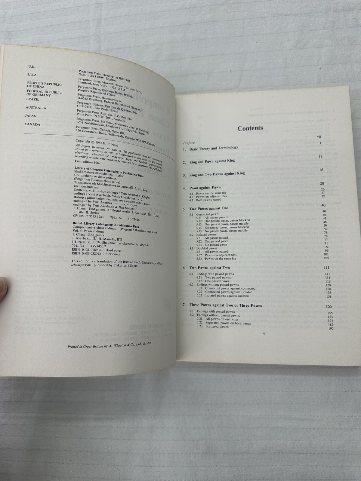 COMPREHENSIVE CHESS ENDINGS, VOL. 4: PAWN ENDINGS By Yuri Averbakh & Ilya