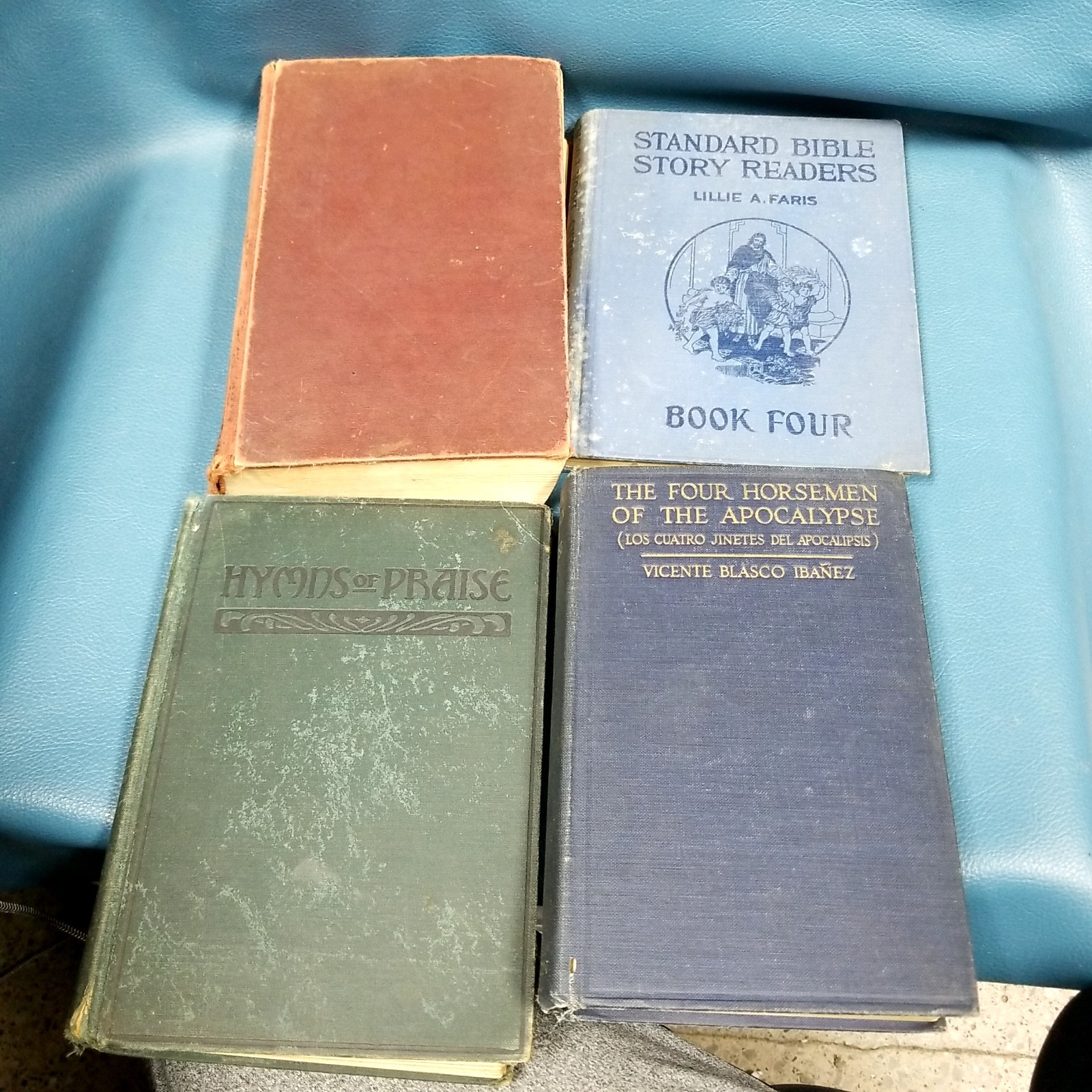 Lot 10 VTG Religious HC Books 1919-1987 Bibles Hymnals Novels Reader
