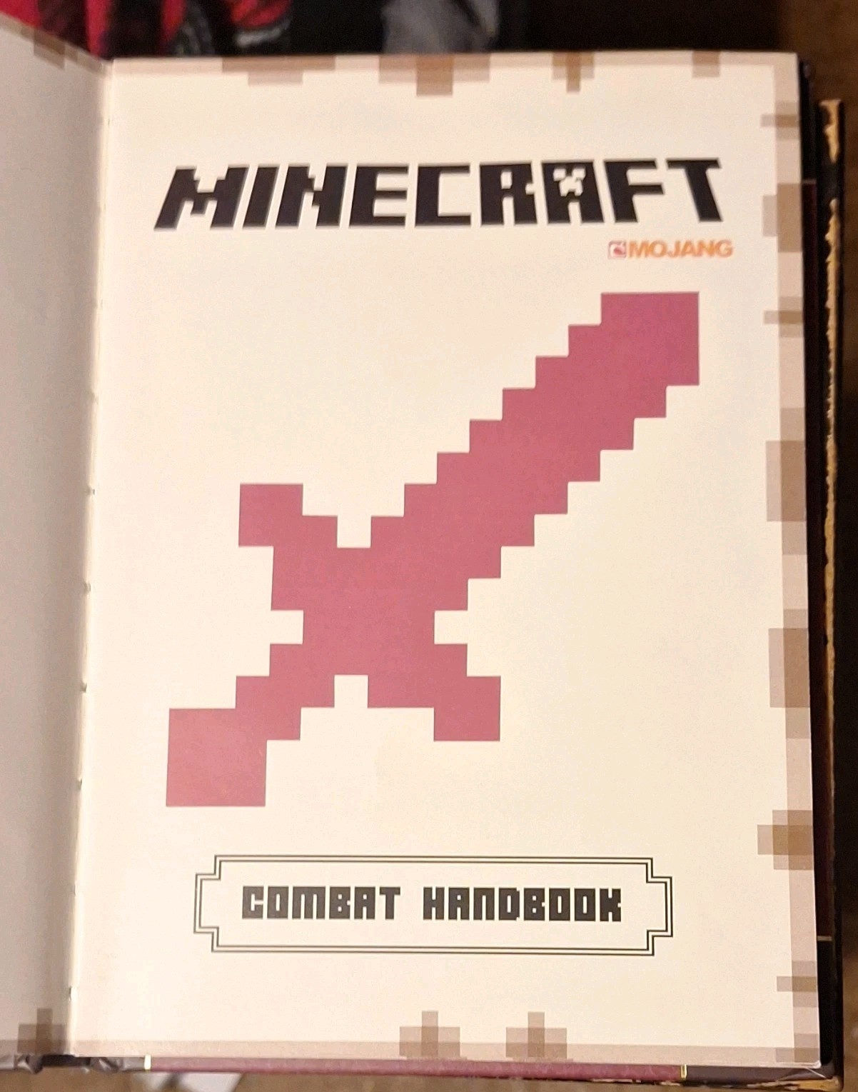 Mojang AB Minecraft: Combat Handbook Hardcover Illustrated English