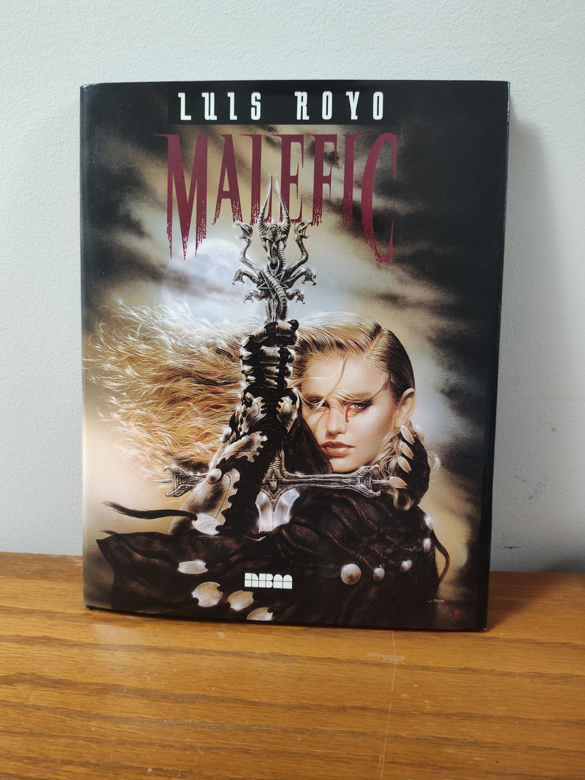MALEFIC Science Fiction & Adult Fantasy Illustrations – Hardcover By LUIS ROYO