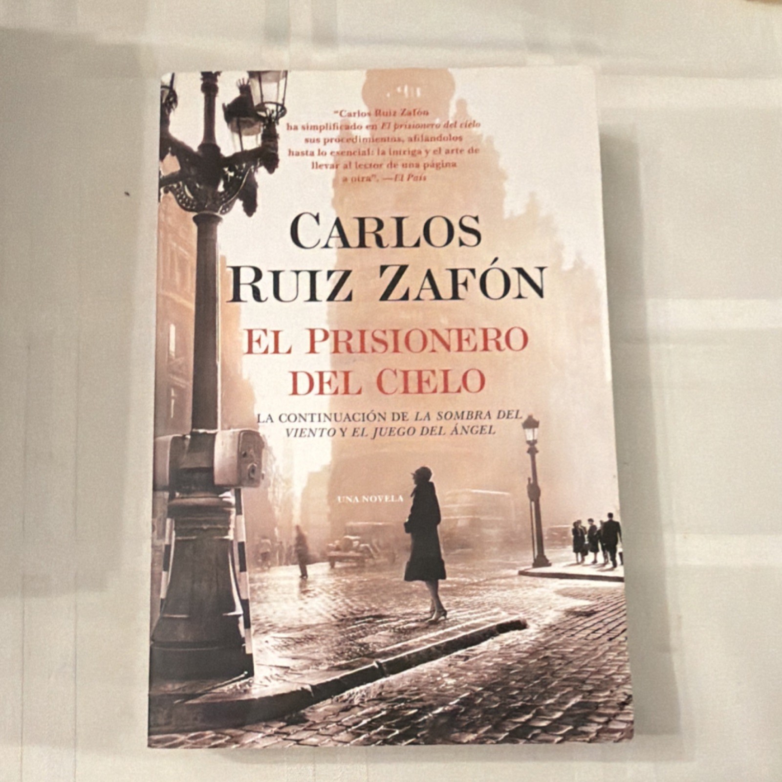 Carlos Ruiz Zafón El Prisionero del Cielo Paperback Fiction El Cementerio