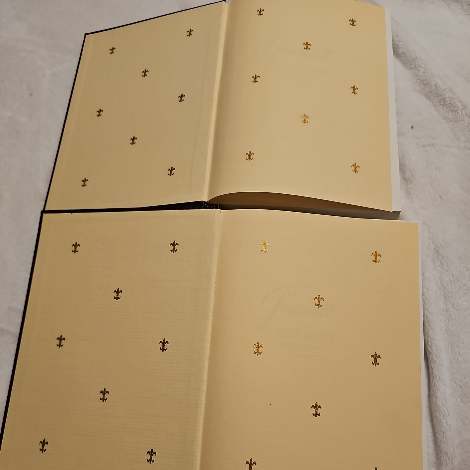 “The Gourmet Cookbook” Volumes I + II by Gourmet Magazin -Hardcover -c. 1974