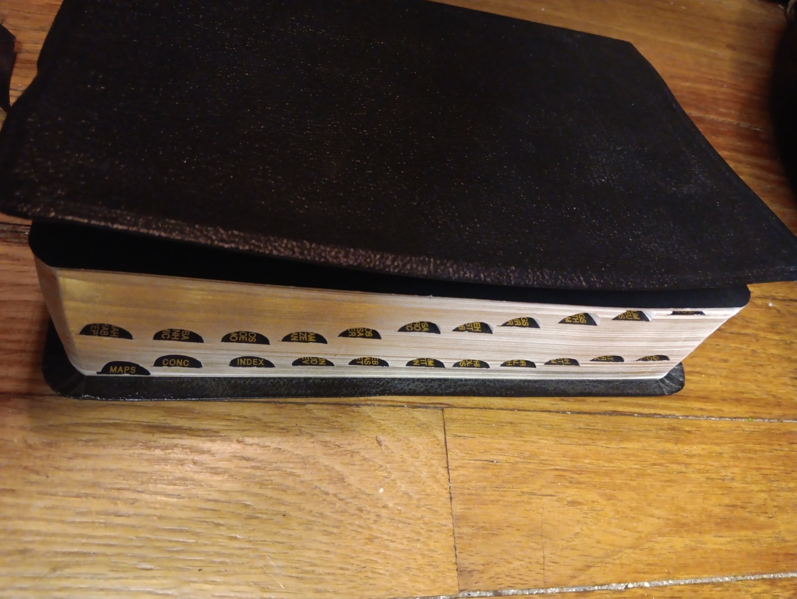NIV Study Bible Zondervan Black Leather Vintage 2002 Great Condition vtg