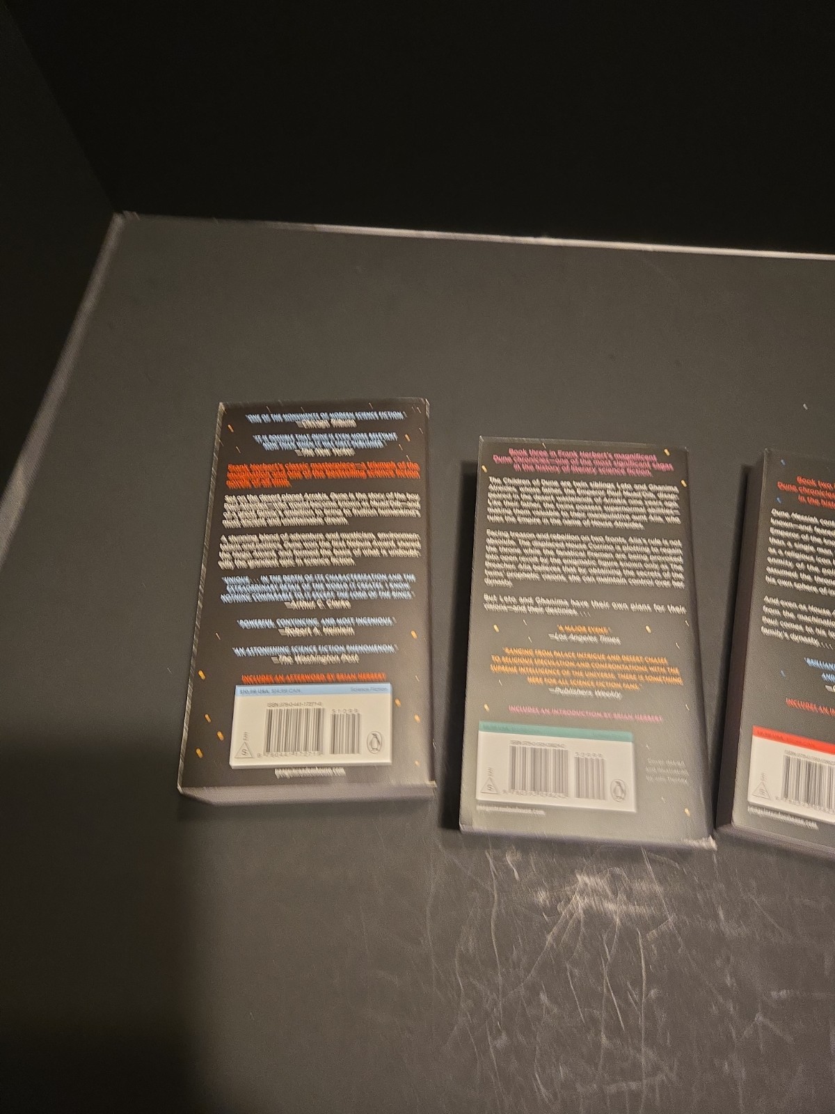 Frank Herbert’s Dune Saga 3-Book Boxed Set Very Good Condition!