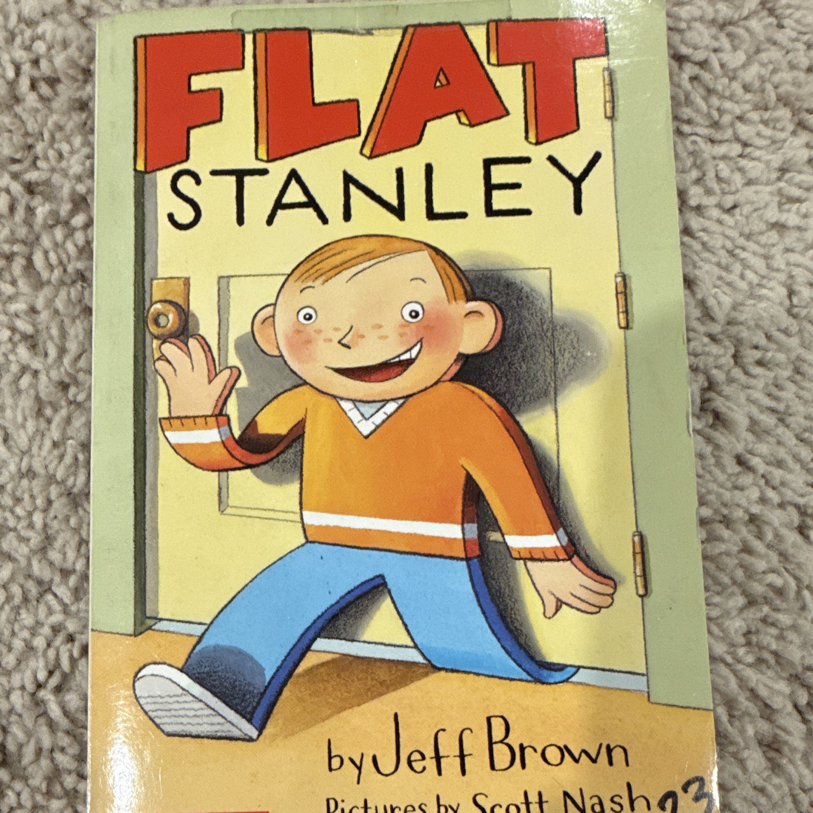 Set of 6 Flat Stanley Paperback Illustrated Jeff Brown Scott Nash 2003