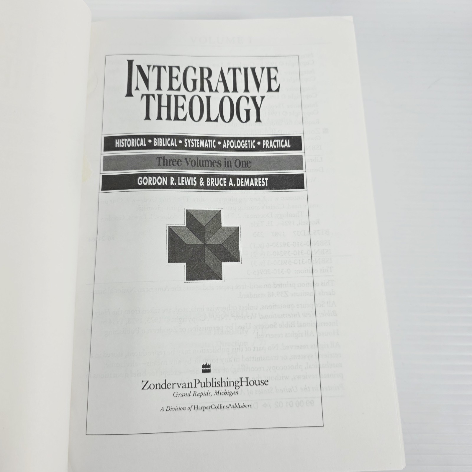 Integrative Theology Gordon R. Bruce, Bruce A. Demarest Three Volumes In One