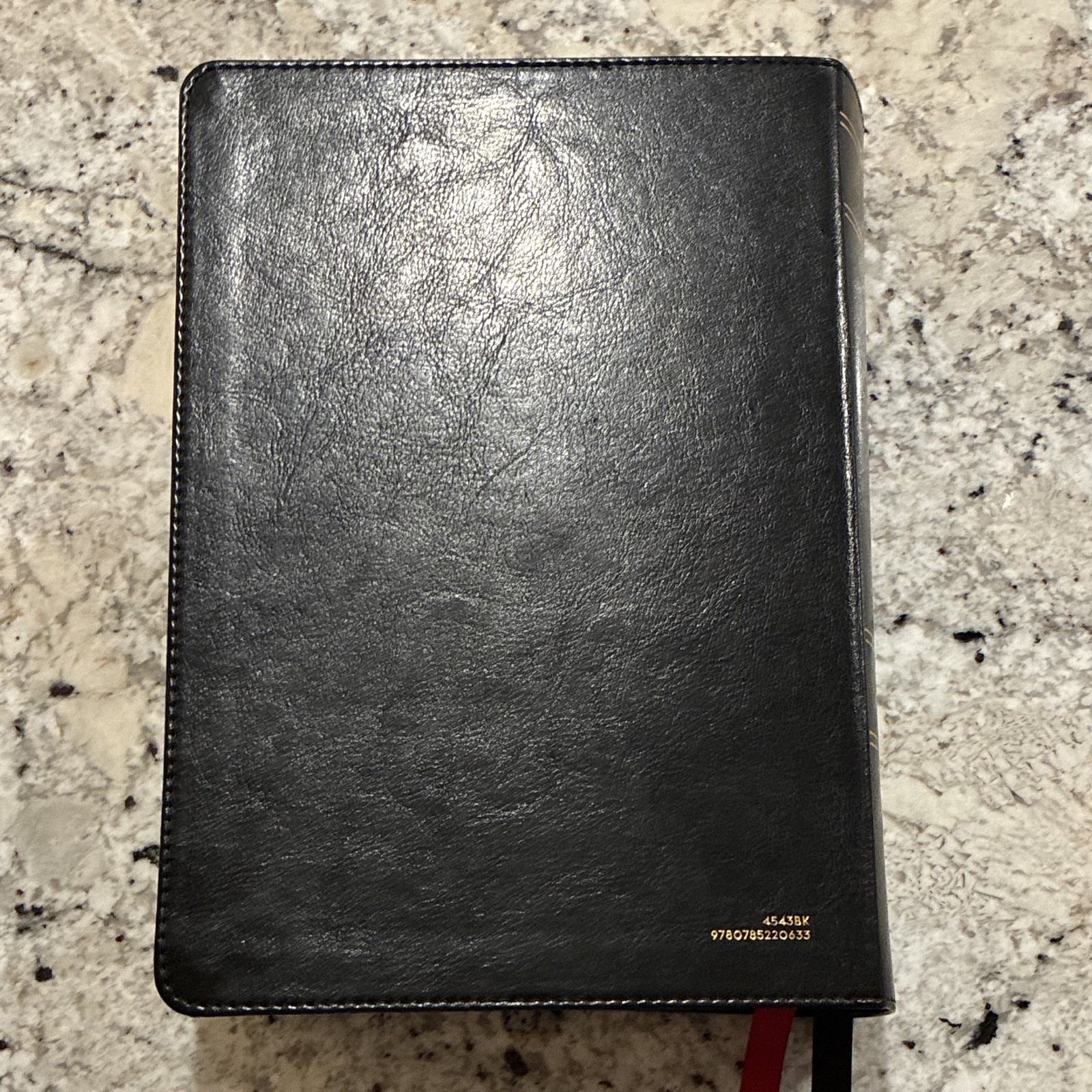 NKJV Study Bible – $79.99 Retail – Leathersoft, Black, Full Color – LIKE NEW