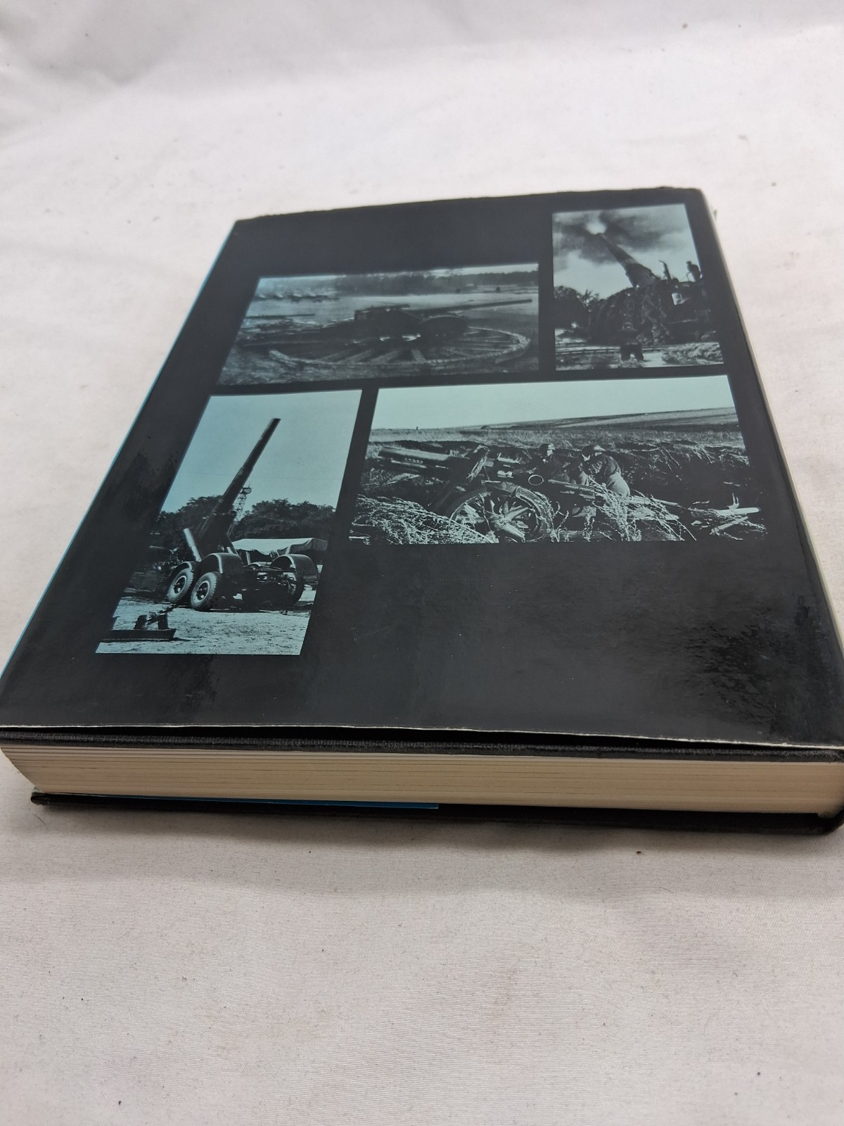 GERMAN ARTILLERY OF WORLD WAR TWO (World War II), Ian V. Hogg