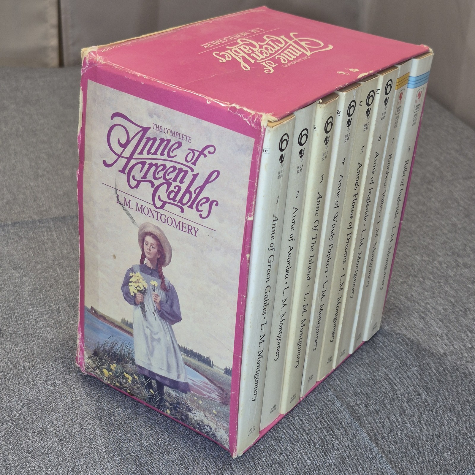 Anne of Green Gables Complete Book Set 1-8 Paperback L.M. Montgomery Vintage