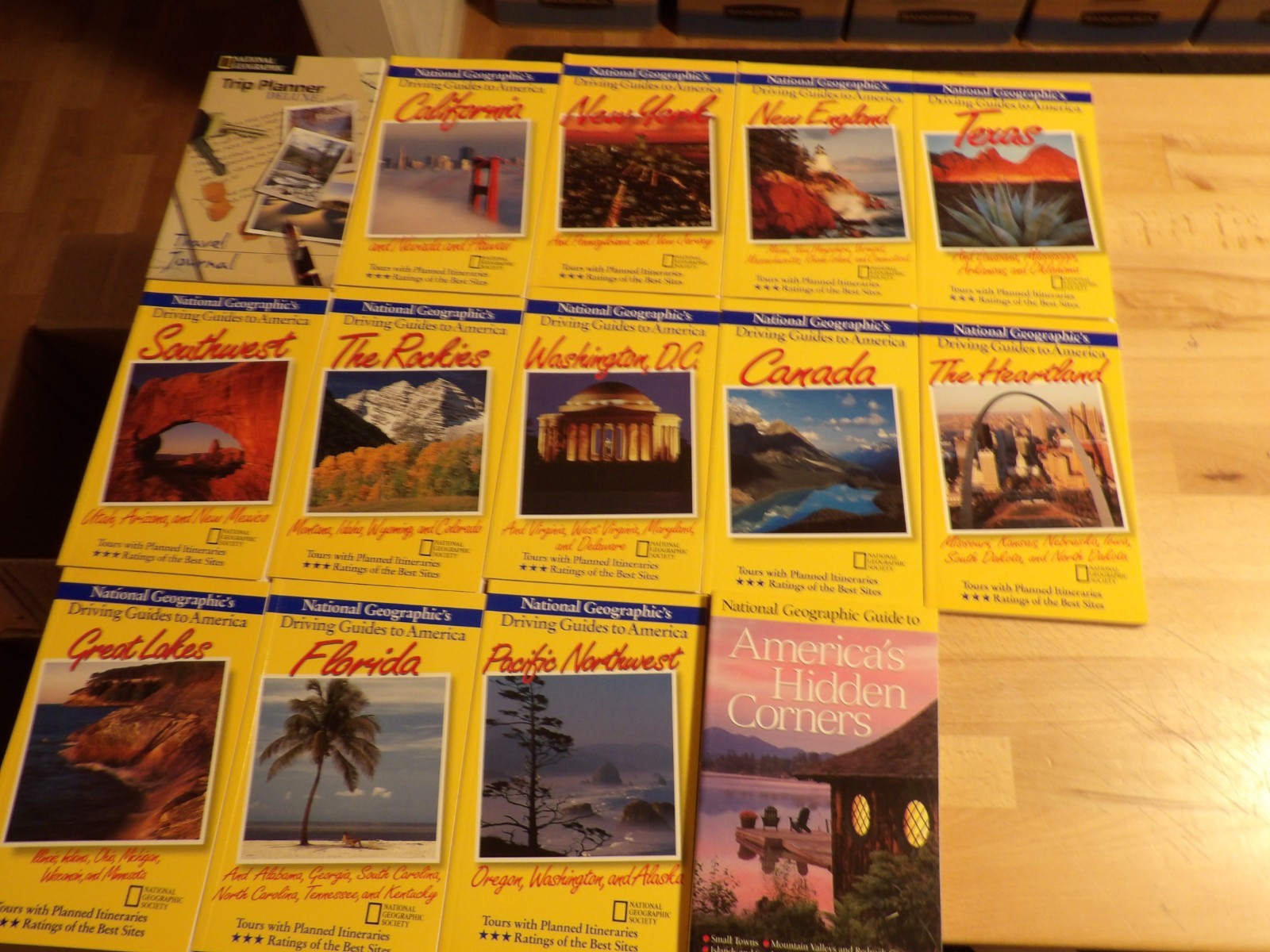 TRAVEL & MAPS: National Geographic’s Driving Guides to America – Lot of 12 PBs