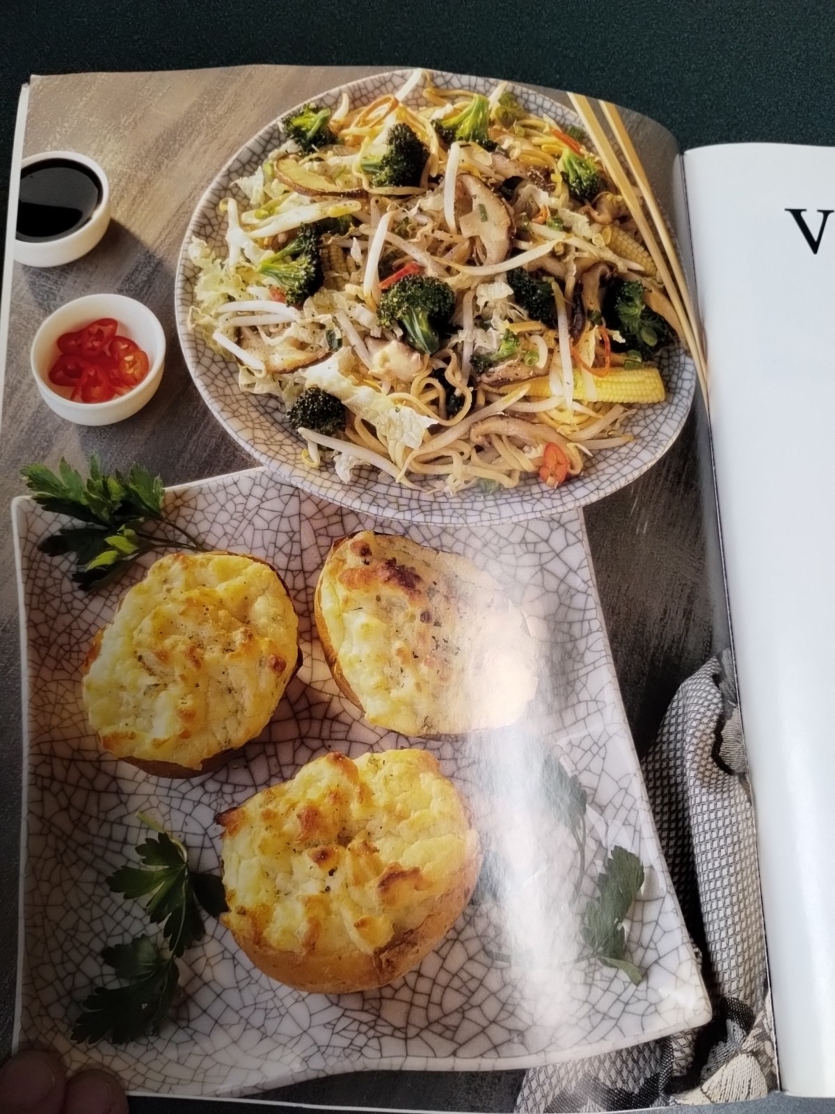 Vegetarian Classics : Simple Dishes For Every Occasion by Linda Fraser