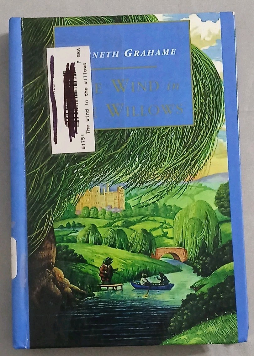 The Wind in the Willows Hardcover (Puffin Books) By Kenneth Grahame