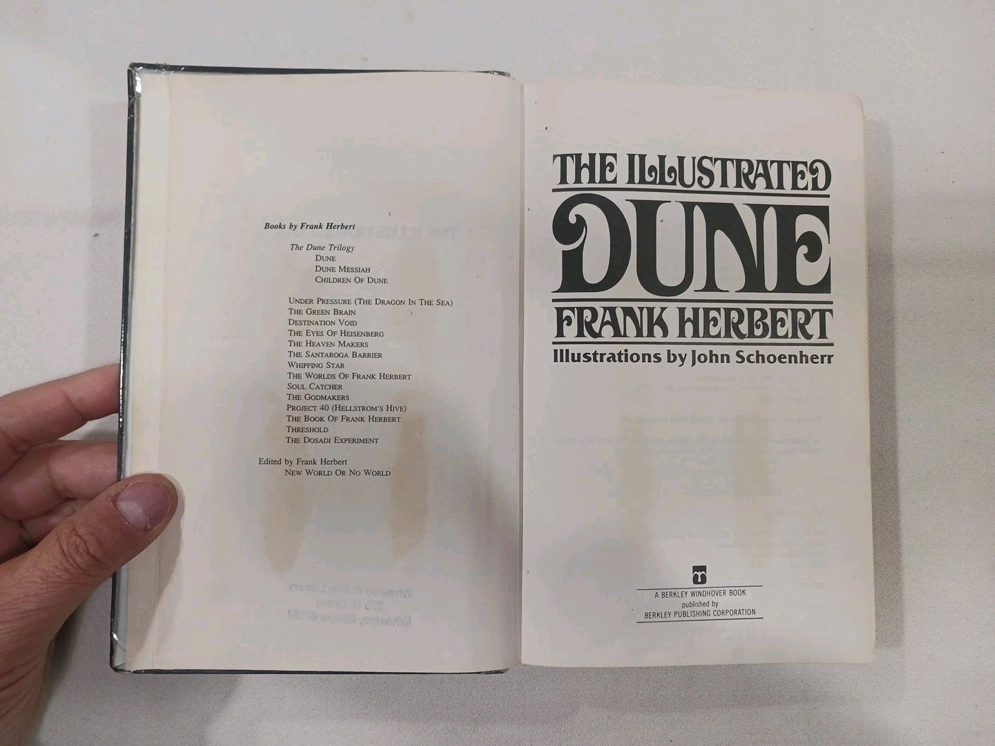 The Illustrated Dune Frank Herbert 1978 First Edition Very Rare HARDCOVER Ex-lib