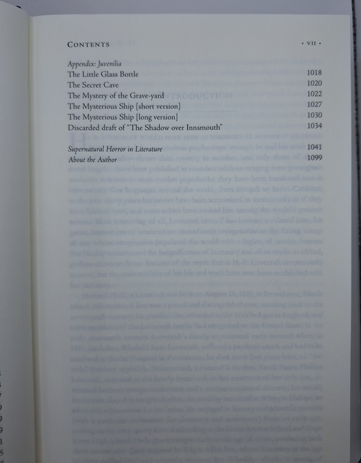 H.P. Lovecraft: The Fiction – Complete and – Hardcover, by H.P. Lovecraft – VGC