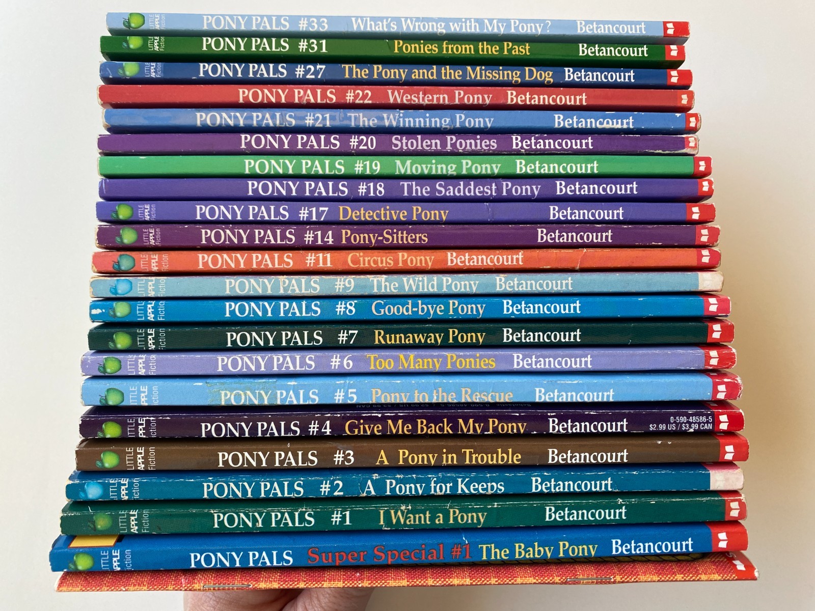 PONY PALS LOT 22 PLUS NECKLACE~Jeanne Betancourt~JOURNAL~SITTERS~BABY~STOLEN~