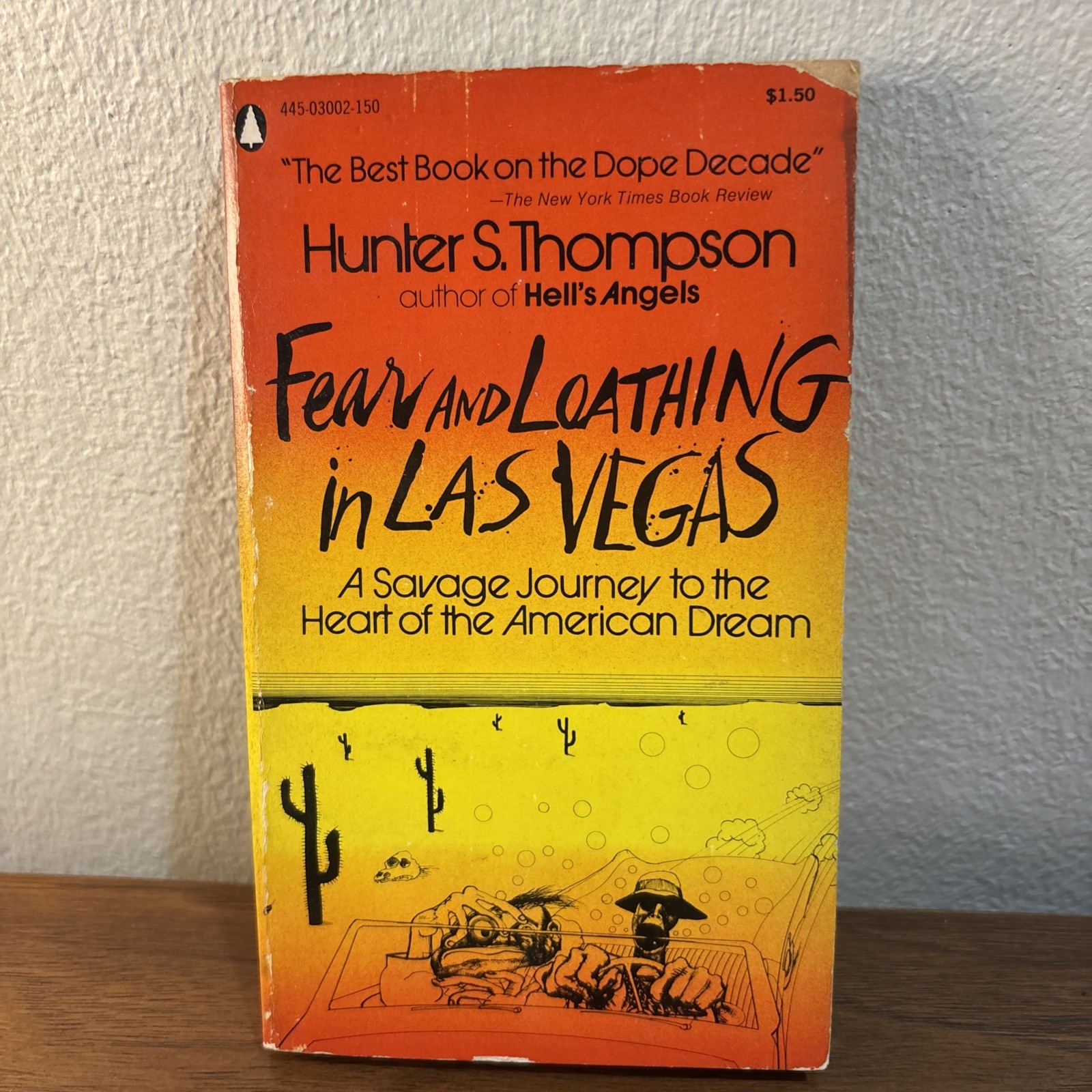 Fear and Loathing in Las Vegas Hunter S Thompson 1971 Popular Library Paperback