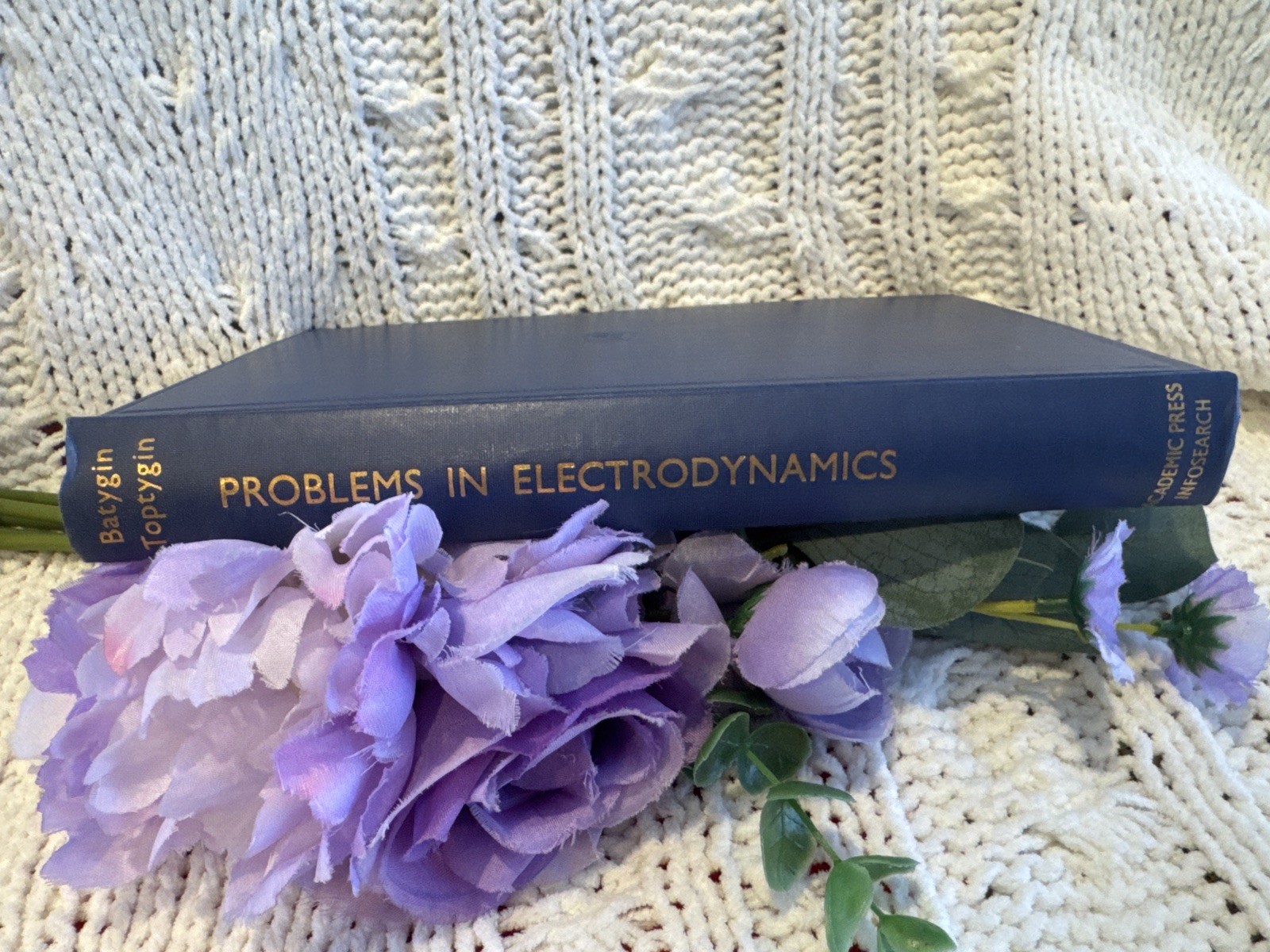 Vintage Problems in Electrodynamics Batygin Toptygin 1970 Academic Press HC DJ