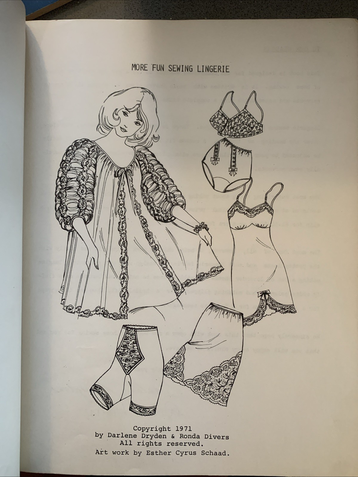 MORE FUN SEWING LINGERIE ; DARLENE DRYDEN ; 1971 ; 117 PAGES