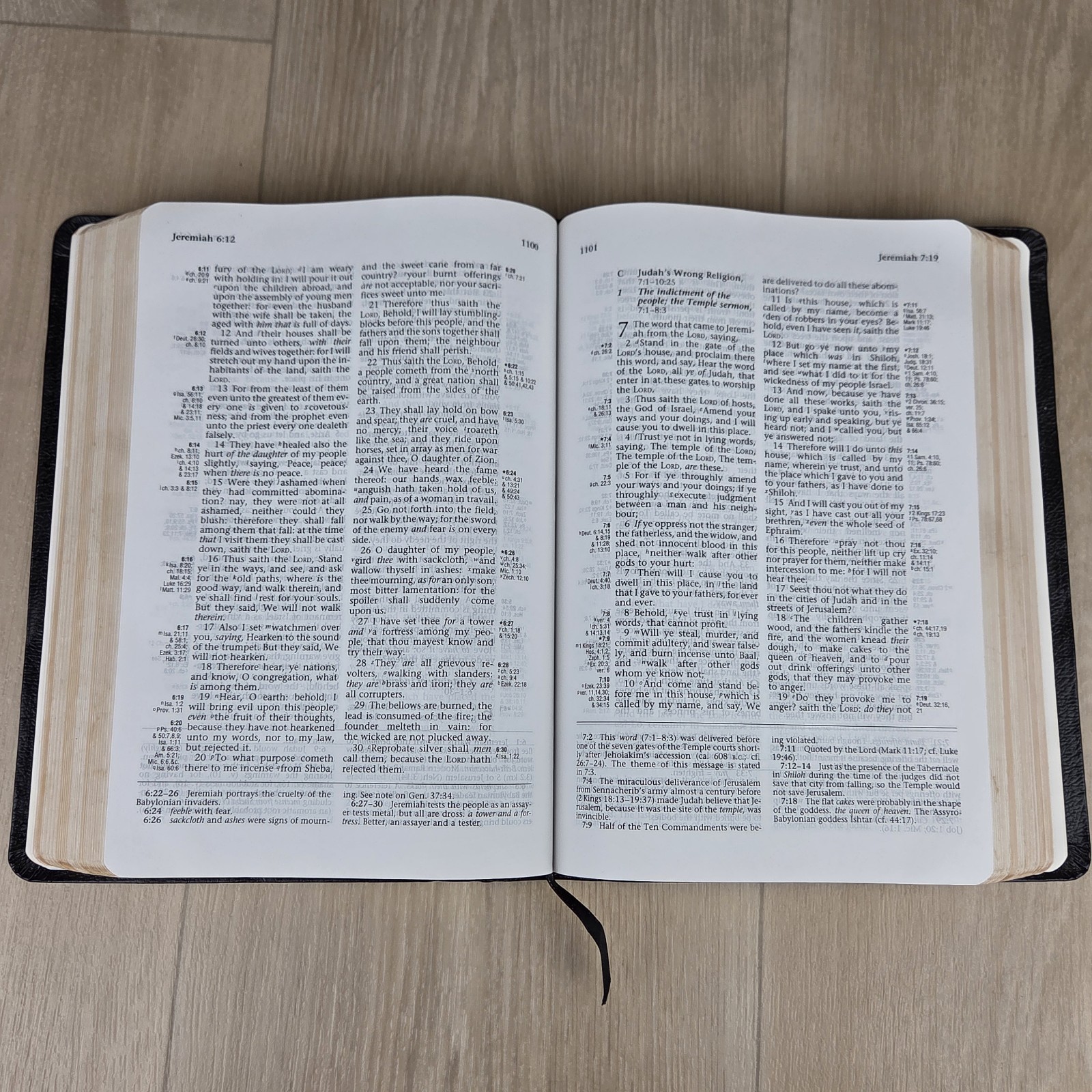 1994 Ryrie KJV Expanded Edition Study Bible Red Letter Moody Black Softcover
