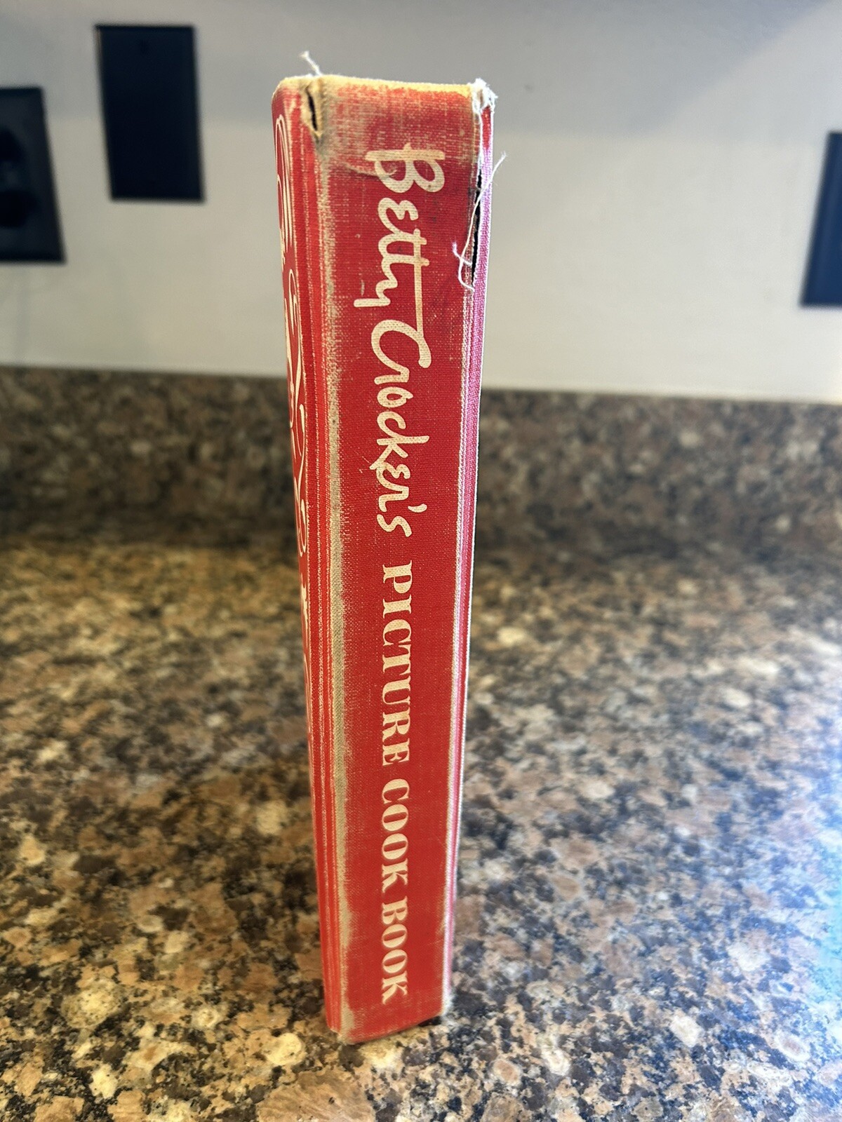 Vintage Betty Crocker’s Picture Cook Book 1950 First Edition 449 Pages