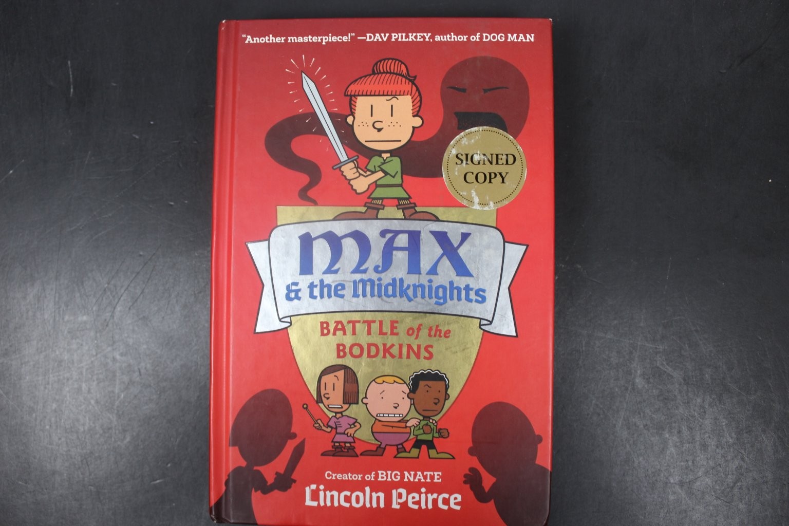 Max & the Midknights: Battle of the Bodkins Lincoln Peirce 2020 1st ED SIGNED VG