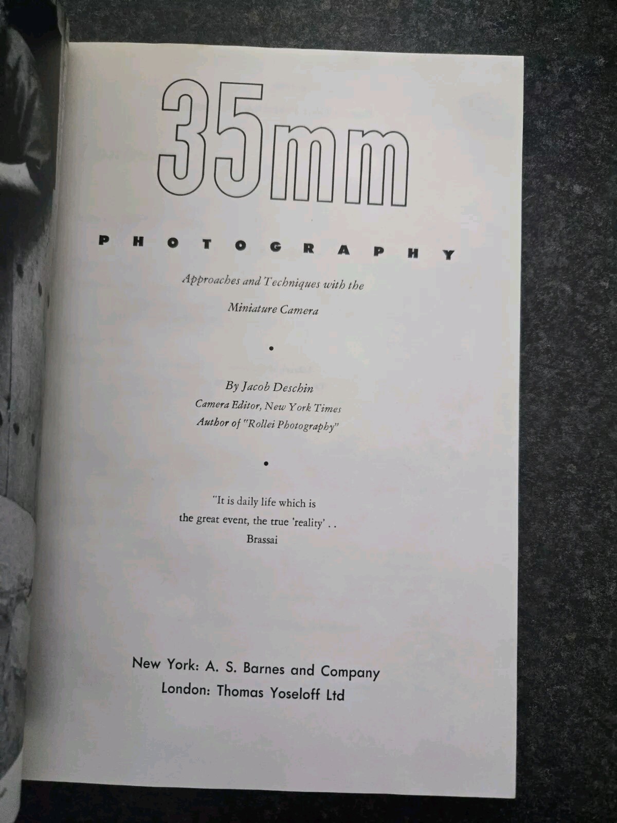 35mm Photography Hardback By Jacob Deschin Vintage Film Camera 1959 Vg Hc Gd Dj