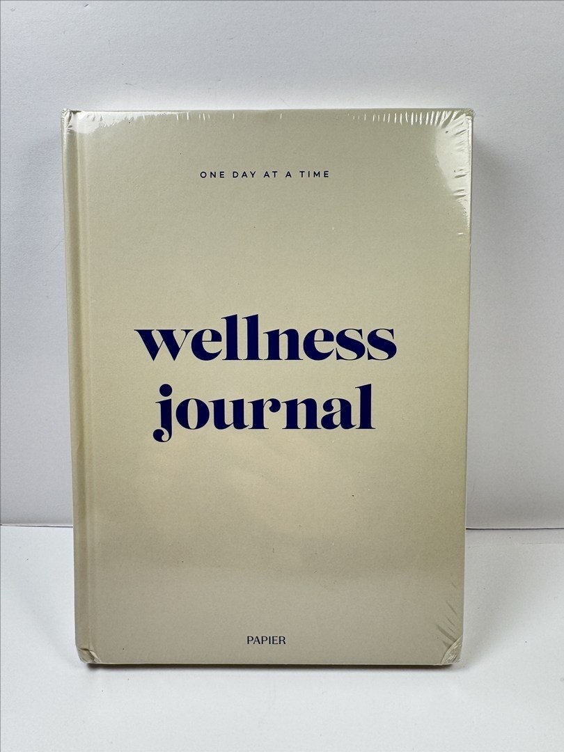 New Papier Wellness Journal-on day at a time, Hardcover