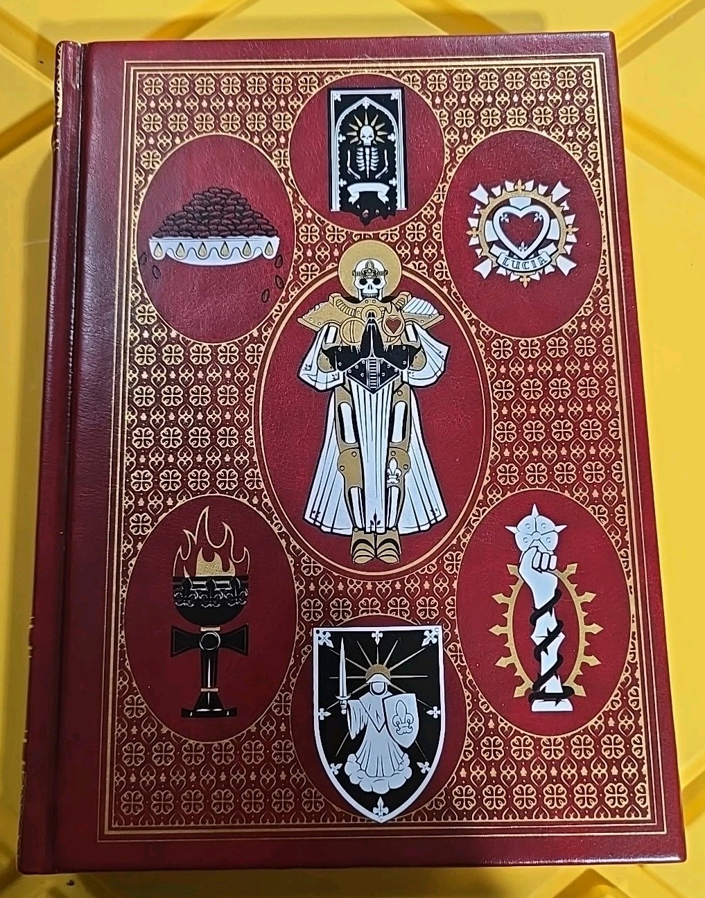 1773/2000 WARHAMMER 40K – THE TRIUMPH OF SAINT KATHERINE – LIMITED EDITION – NEW