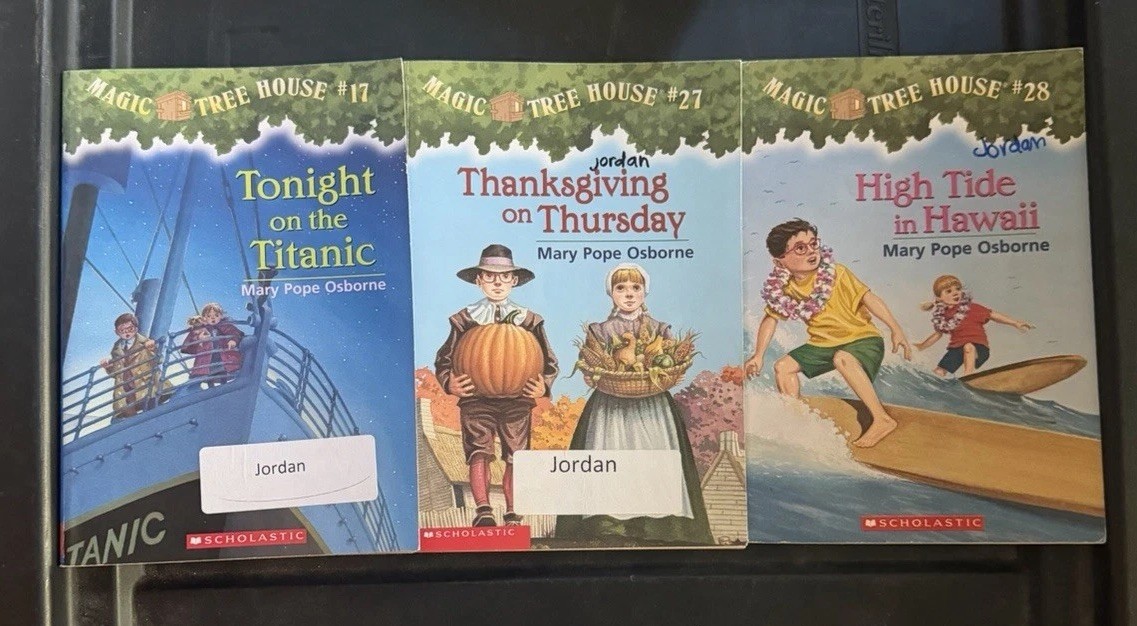 Lot Of 3 Magic Tree House-High Tide In Hawaii +Thanksgiving On Thursday+Titanic