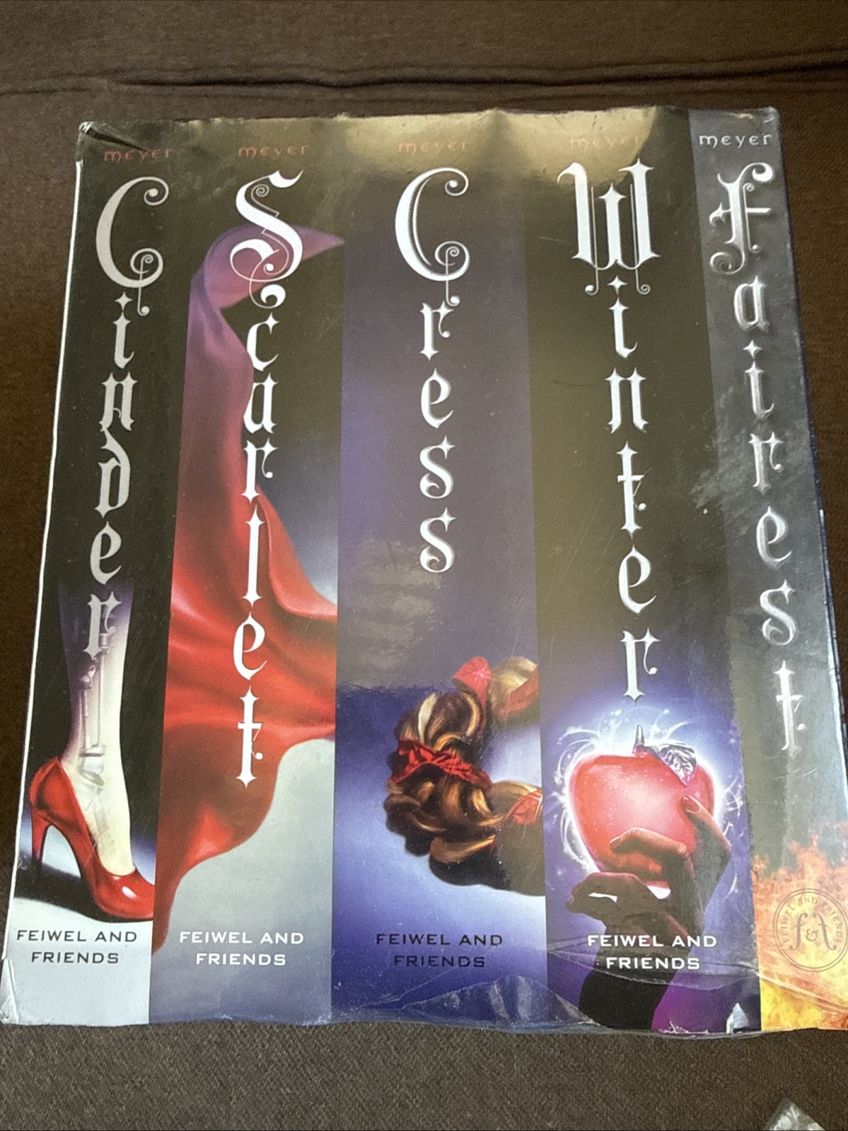 The Lunar Chronicles Boxed Set: Cinder, Scarlet, Cress, Fairest, Winter