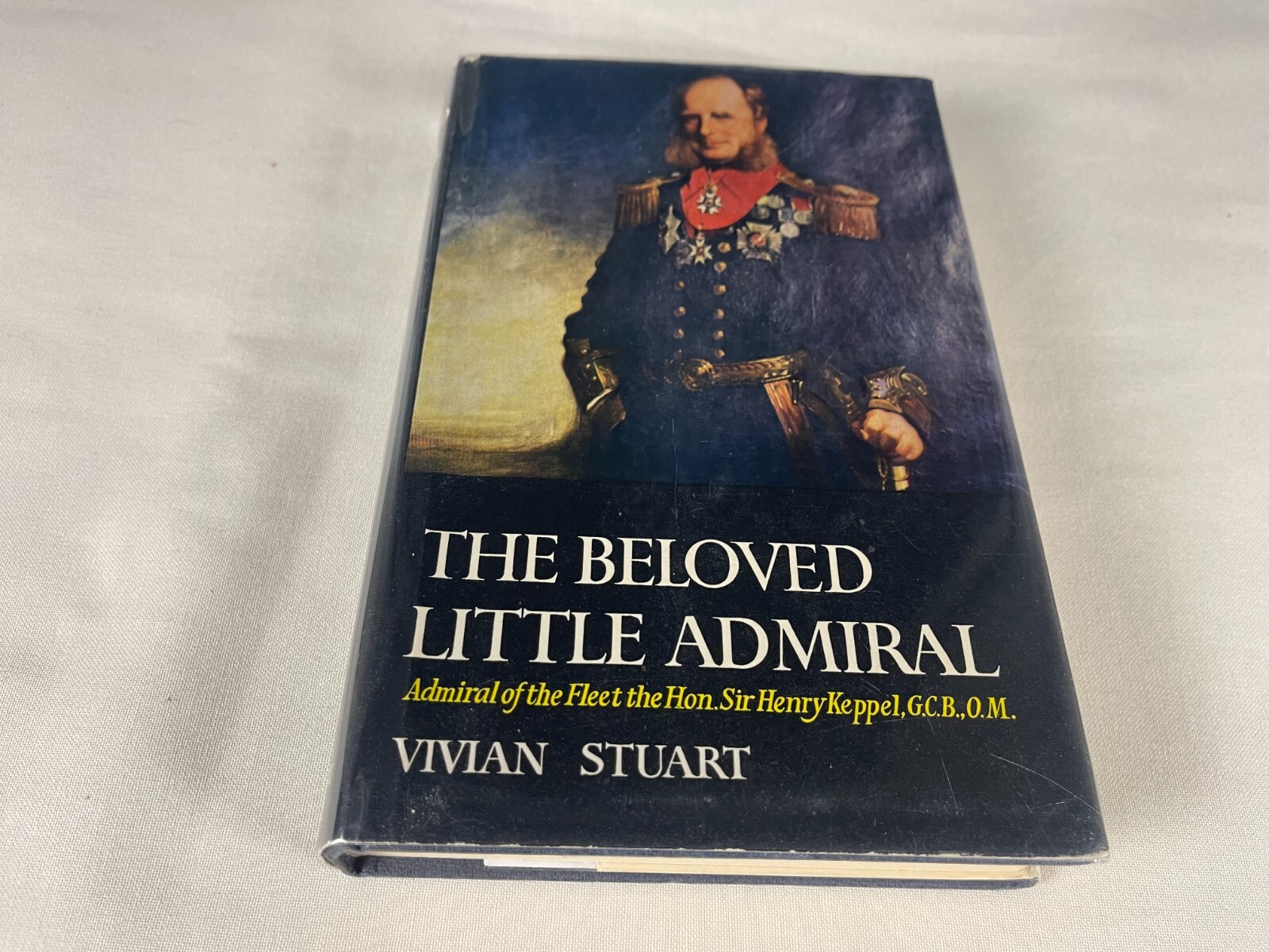 SIGNED The Beloved Little Admiral VIVIAN STUART 1967 Hardcover DJ 1ST ED & MAPS