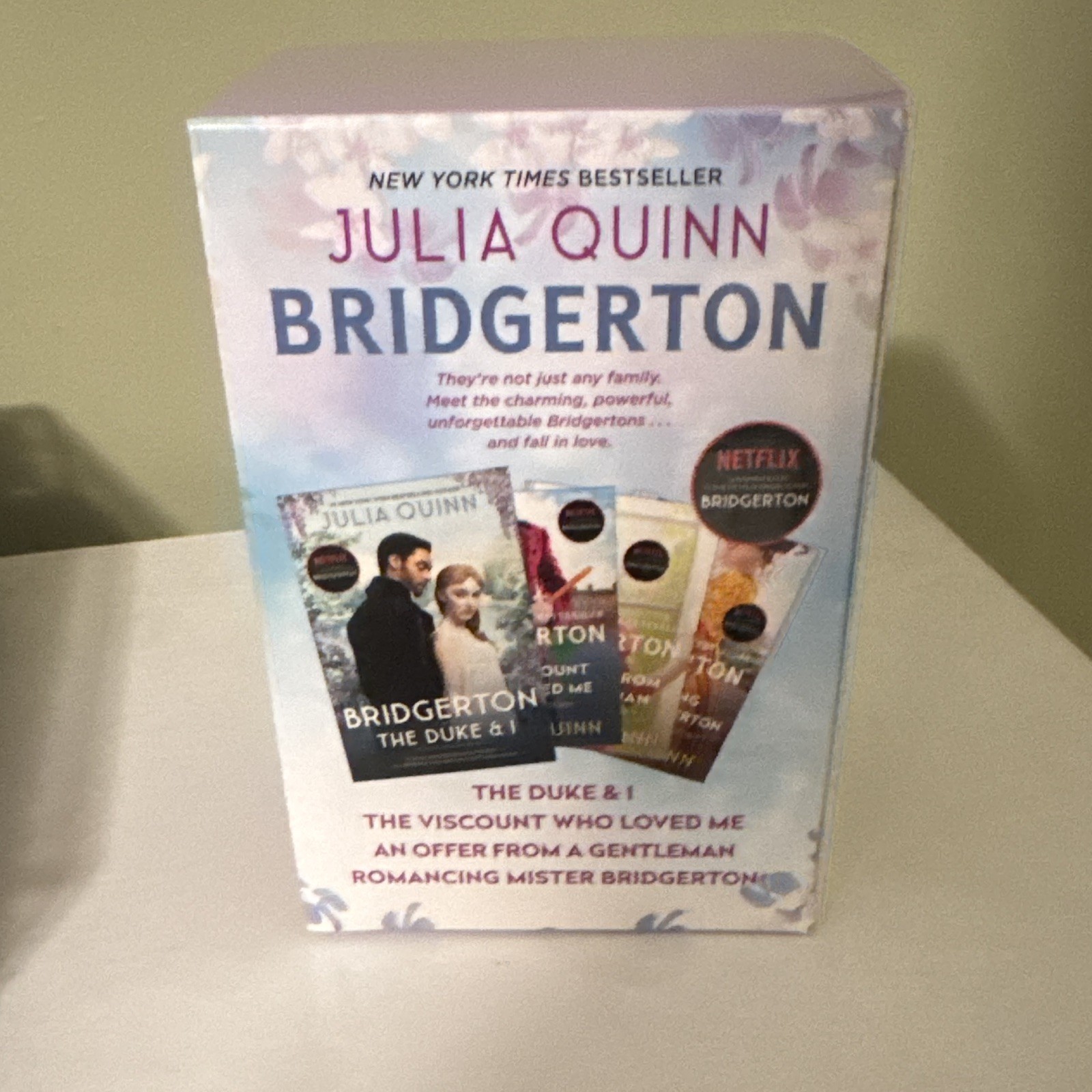 Julia Quinn Bridgerton Series 4-Book Box Set Film/TV Adaptation (English)