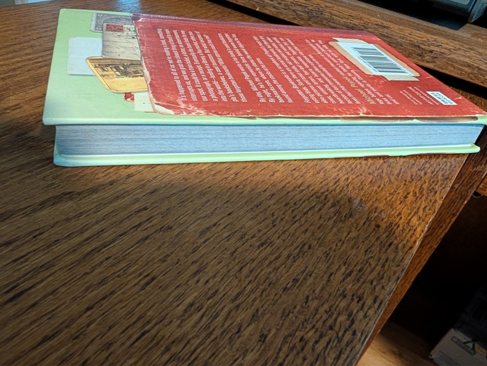 Forgotten Bookmarks: A Bookseller’s Collection of Odd Things Lost