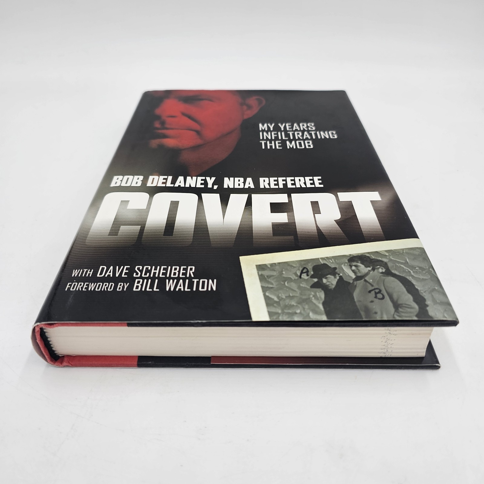 GIFT QUALITY | Covert by Bob Delaney | NBA Referee Infiltrating Mob | HC VG+