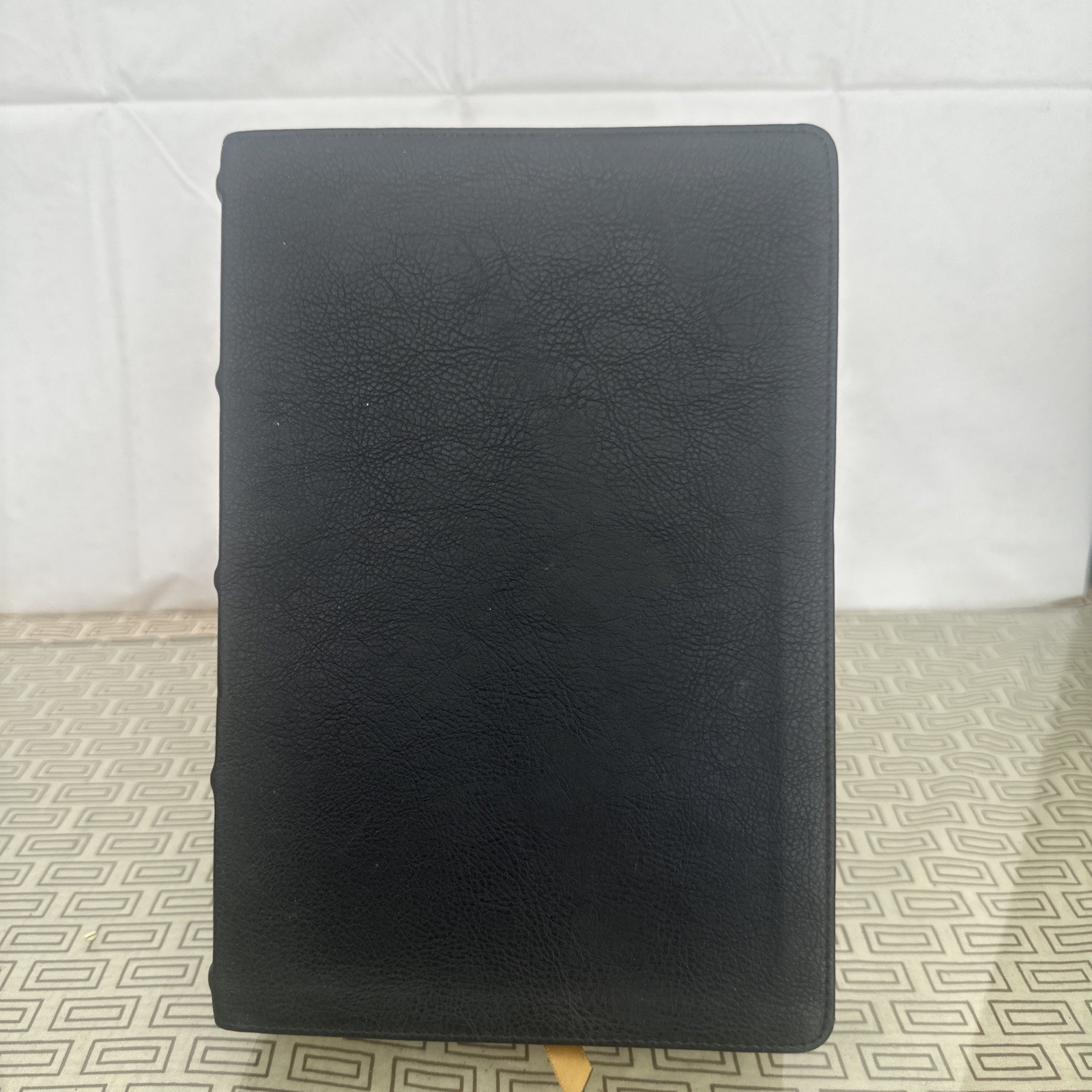 KJV, Large Print Verse-by-Verse Reference Bible, Maclaren Series, Leather – GOOD