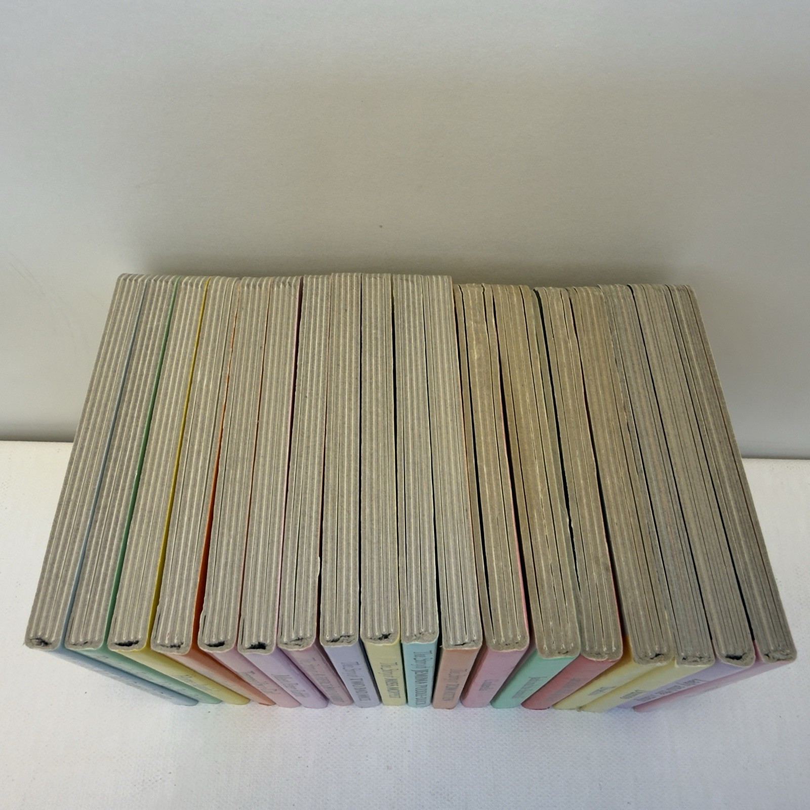 18 Miniature Books PETER RABBIT, BEATRIX POTTER, DISNEY, FAIRY TALES – Vintage
