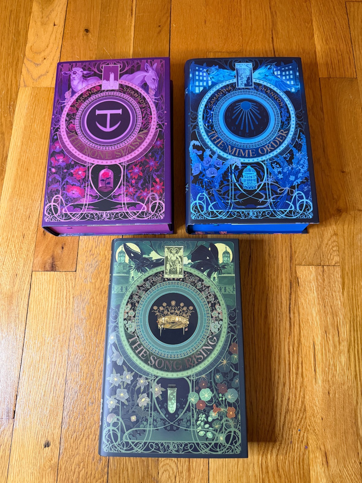 Signed Illumicrate 10 Year Anniversary The Bone Season 1-3 Samantha Shannon