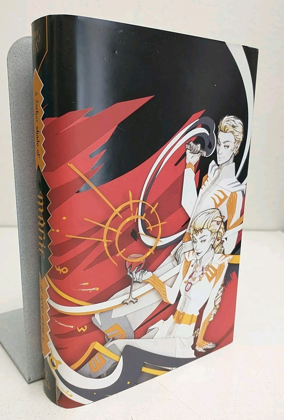 A Darker Shade of Magic Special Illumicrate Signed Edition ADSOM Sprayed Edges